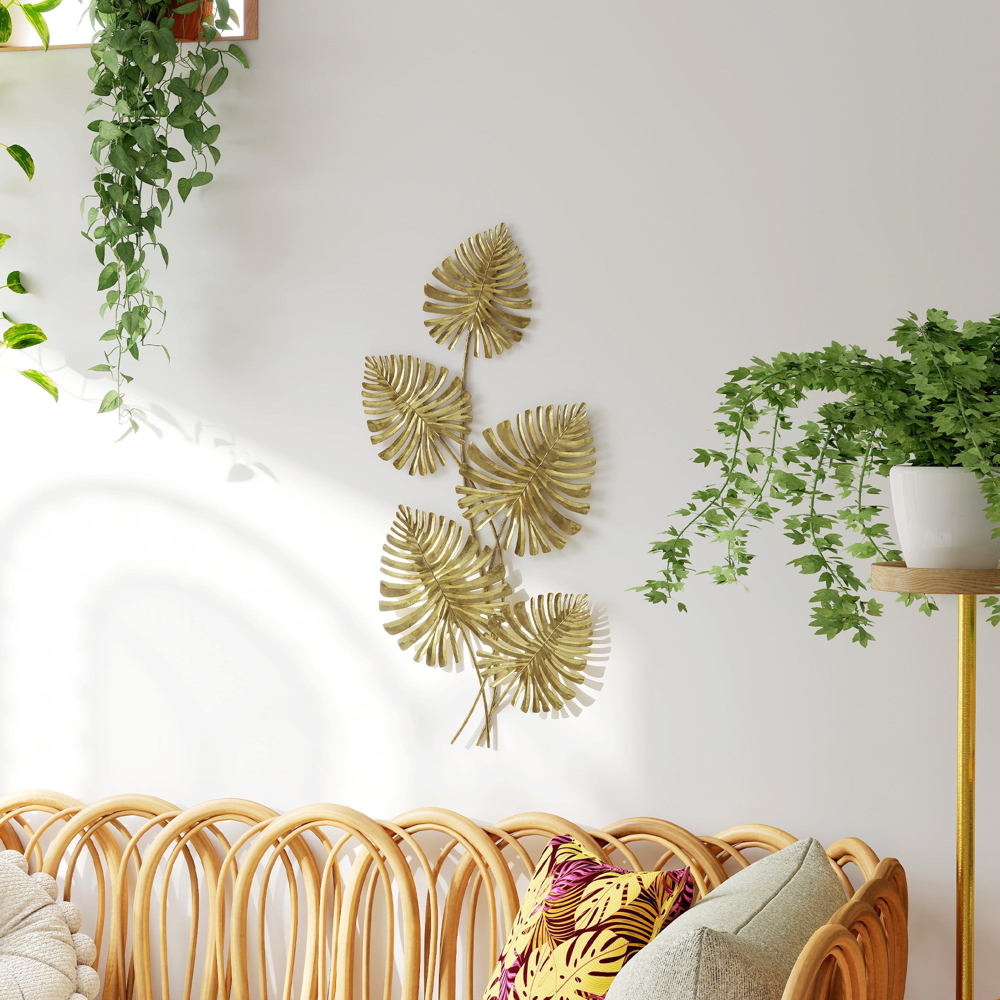 5-Leaf Monstera Wall Art in Gold Metal with Mounting Hardware Included, 83 x 2.5 x 39 cm