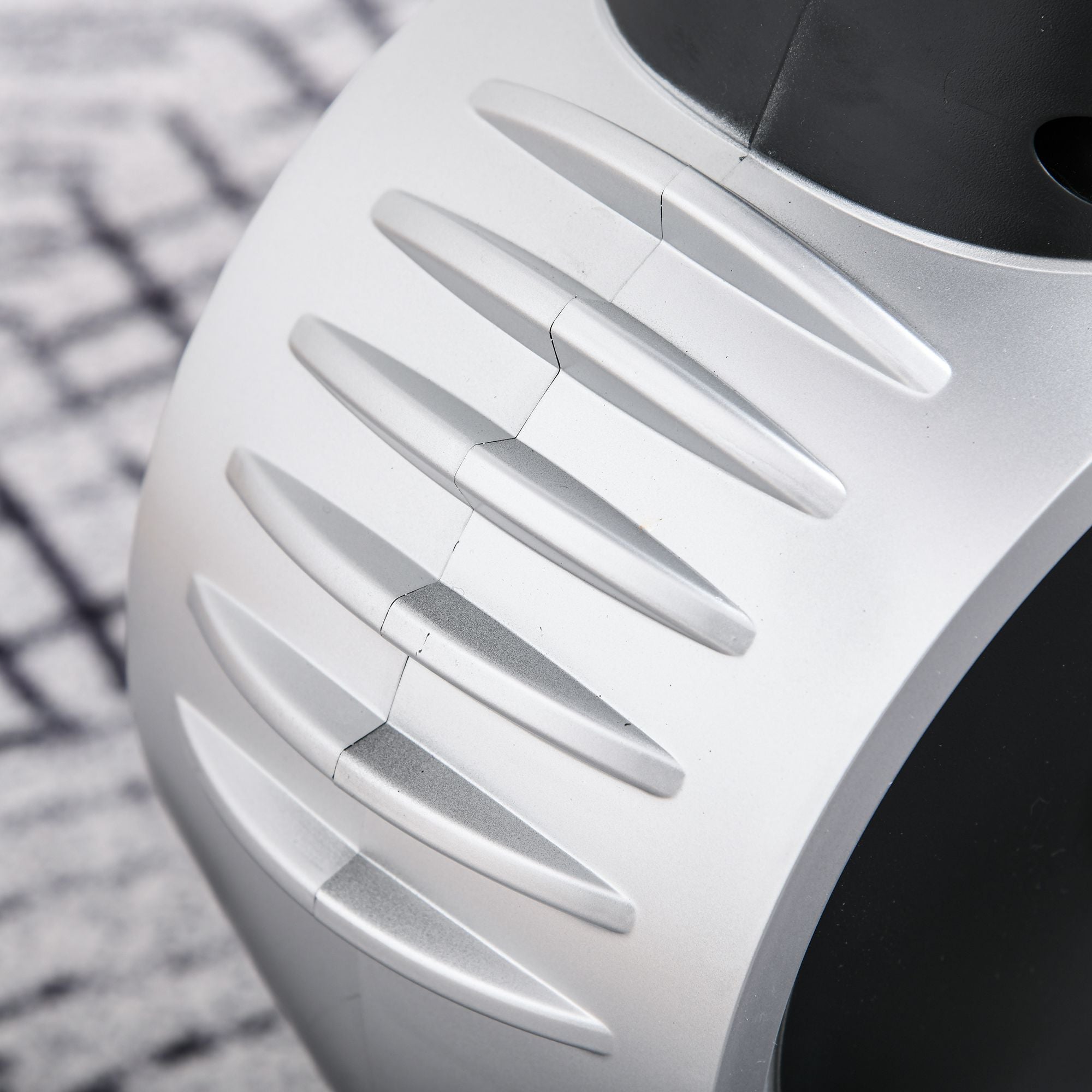 Magnetic Home Elliptical Trainer with LCD Screen, 8 Resistance Levels and Adjustable Seat, 103x62x151cm Black