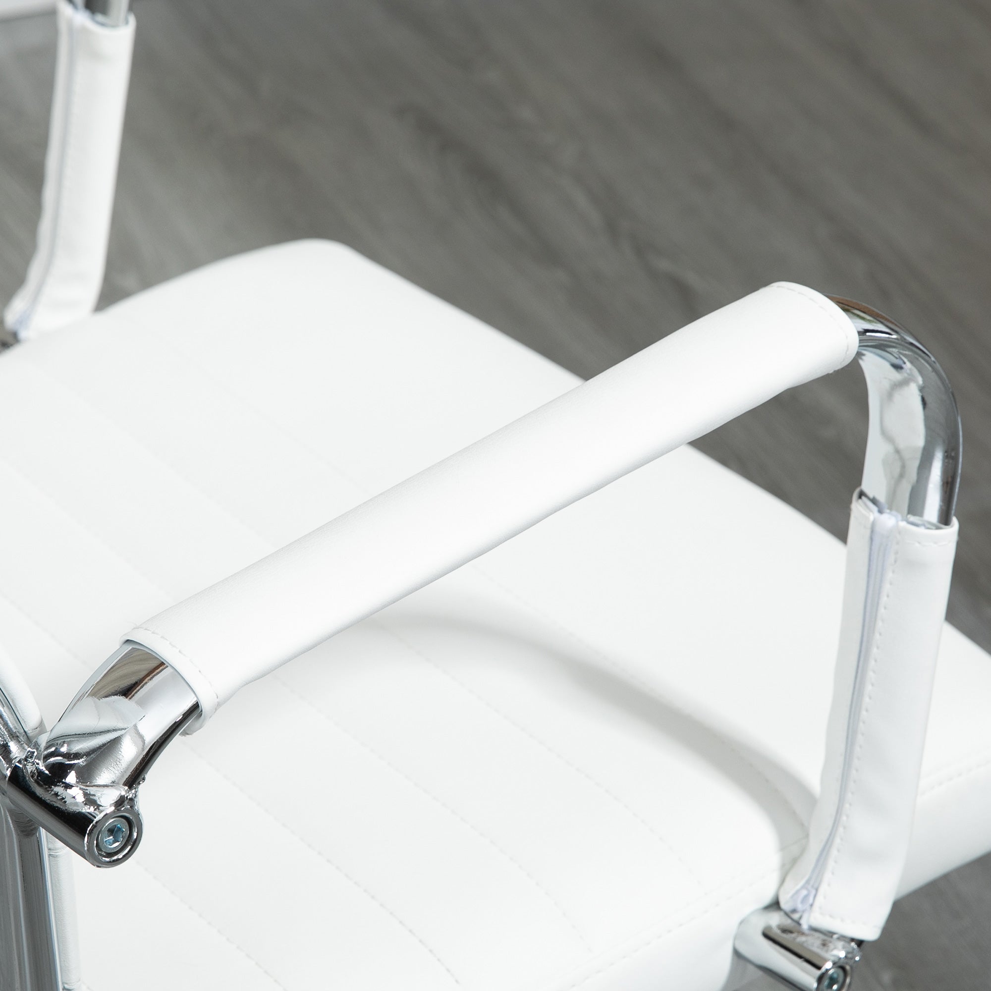 Ergonomic Faux Leather Office Chair, Swivel and Rocking Seat, 54x62x104-114 cm, White