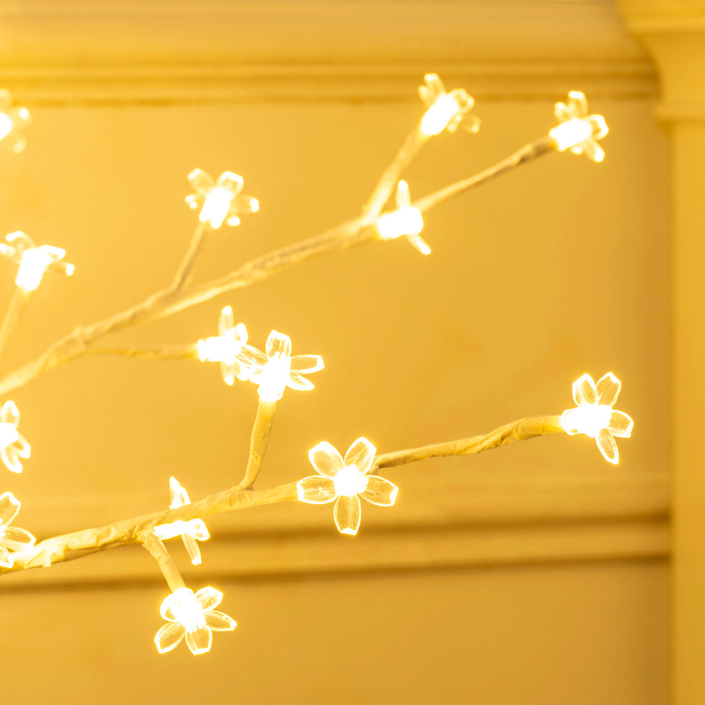 HOMCOM 150cm Tall Cherry Blossom Tree with 120 LED Lights and 3 Brightness Levels for Indoor and Outdoor Use, White
