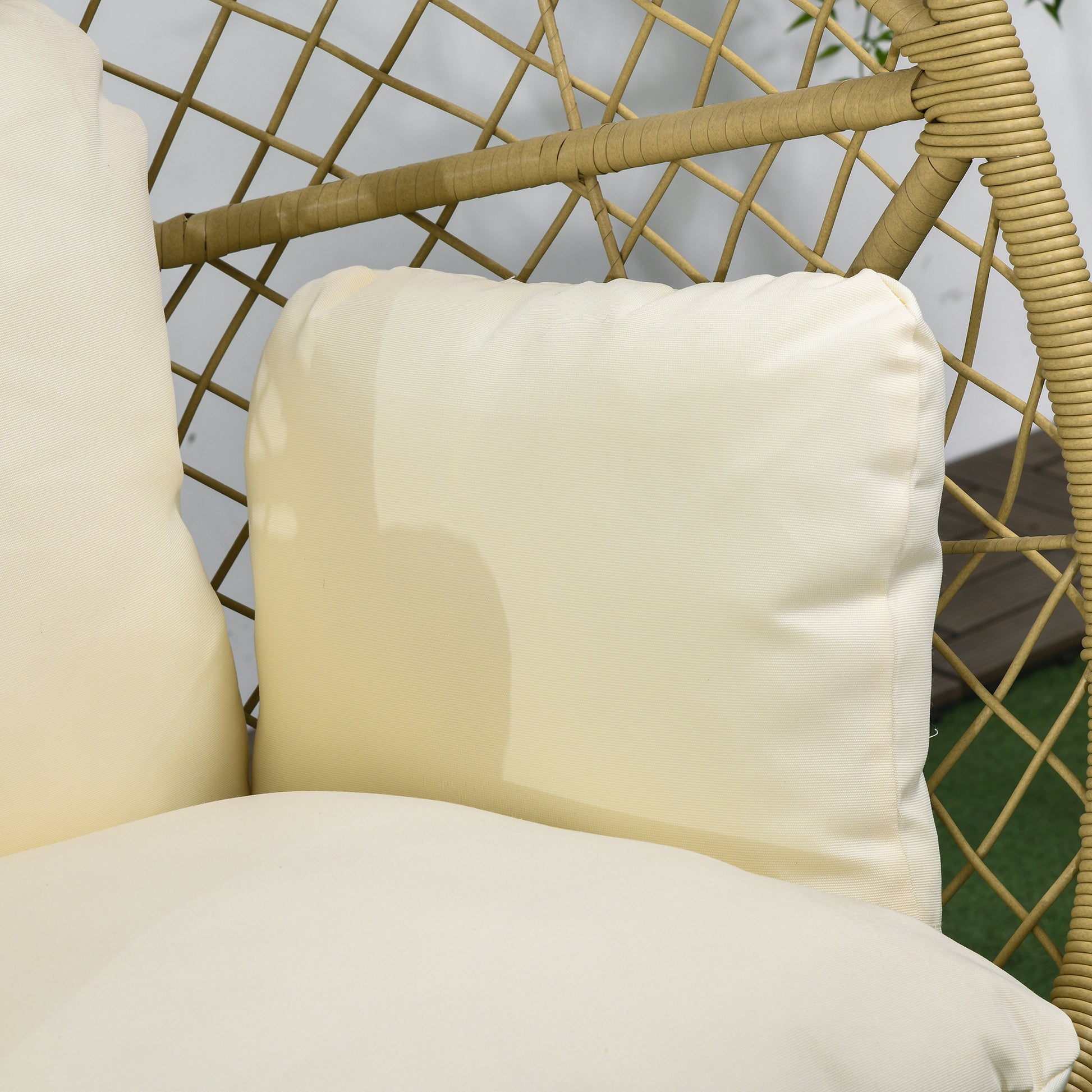 Outsunny Egg-shaped Garden Chair in PE Rattan and Steel with Padded Seat and Headrest, 88x85x143 cm - Borgè