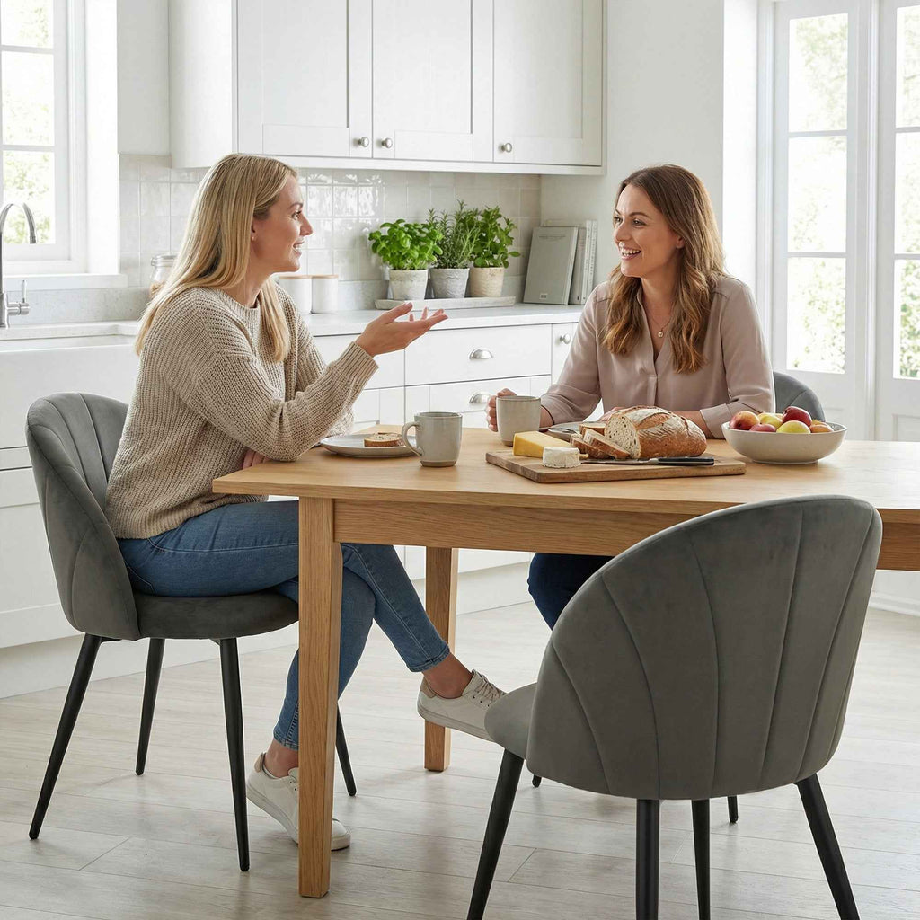 Set of 2 Upholstered Dining Chairs with Shell Backrest in Velvet, 52x55x79 cm, Grey