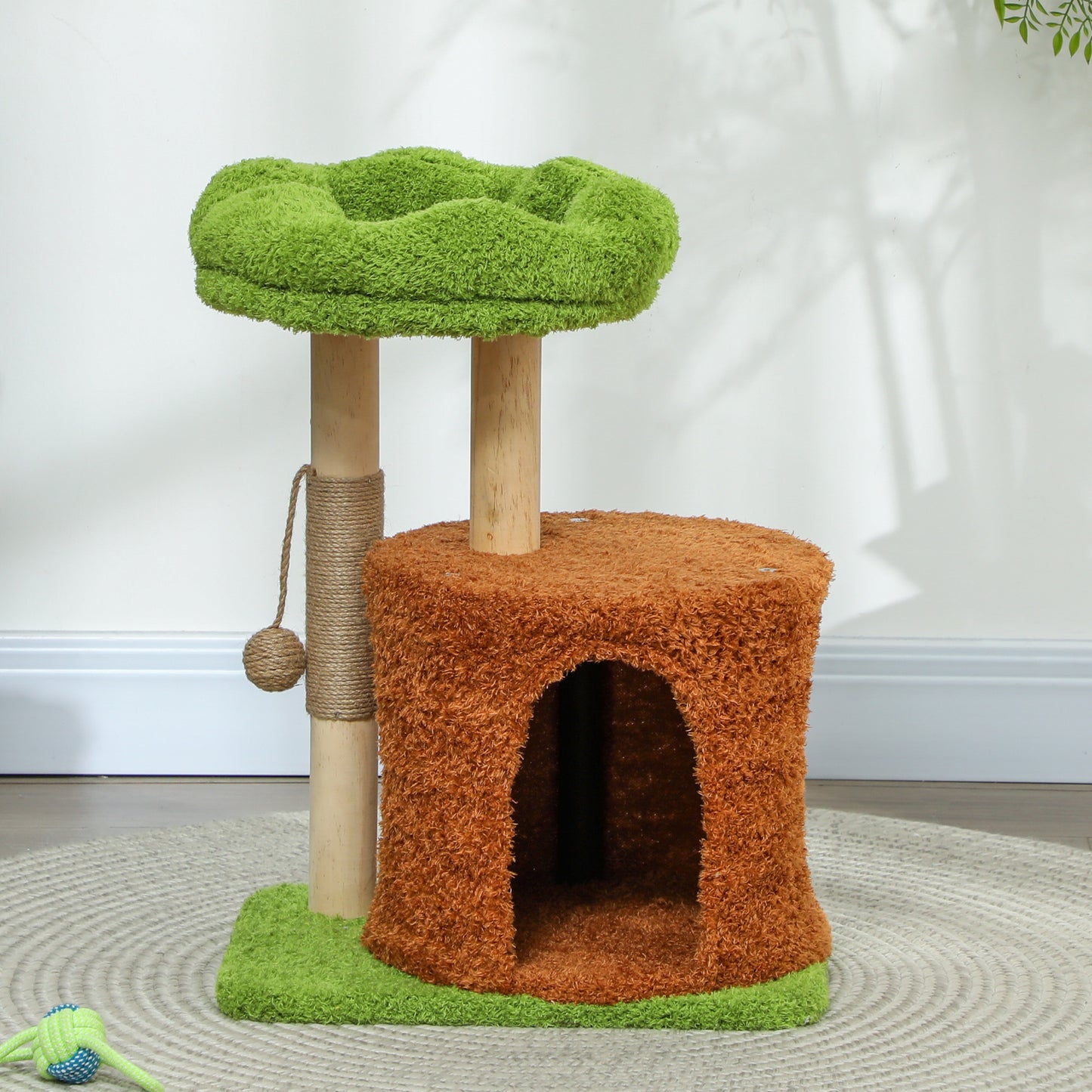 Cat Scratching Tree with House, Bed and Toy Ball, Made of Wood and Plush, 44x33x61 cm, Green