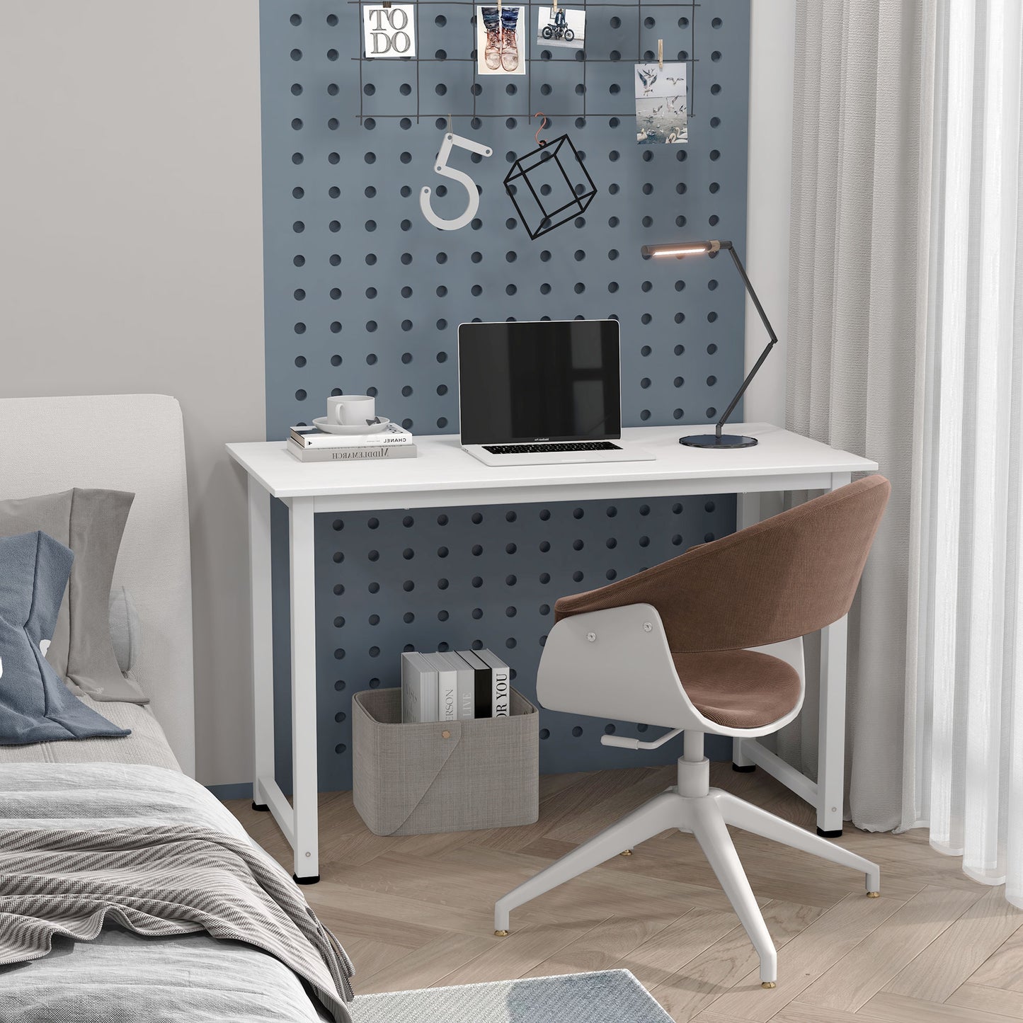 Computer Desk with Adjustable Feet in Chipboard and Steel, 120x60x76 cm, White