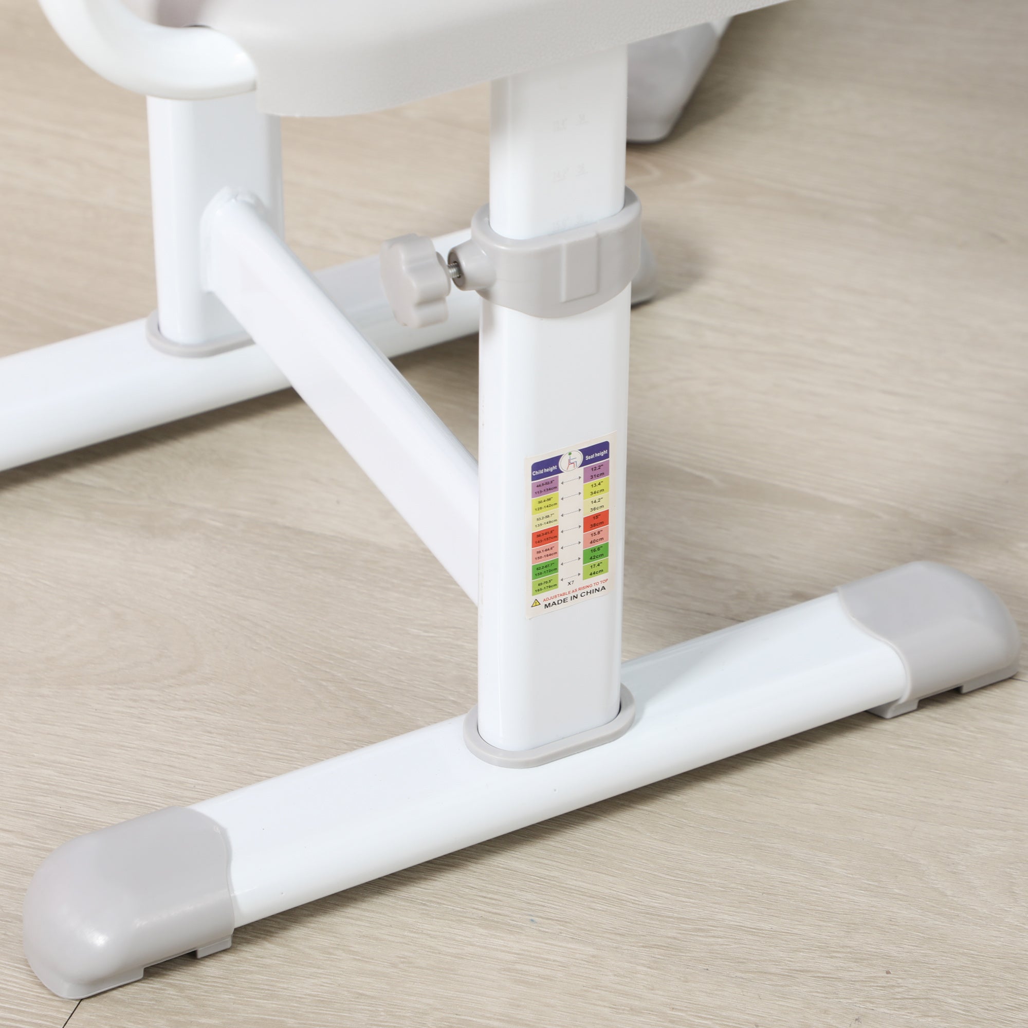 Children's School Desk for 6-12 Years with Chair and Adjustable Height, Tiltable Top, 66x47x52-77 cm, Grey