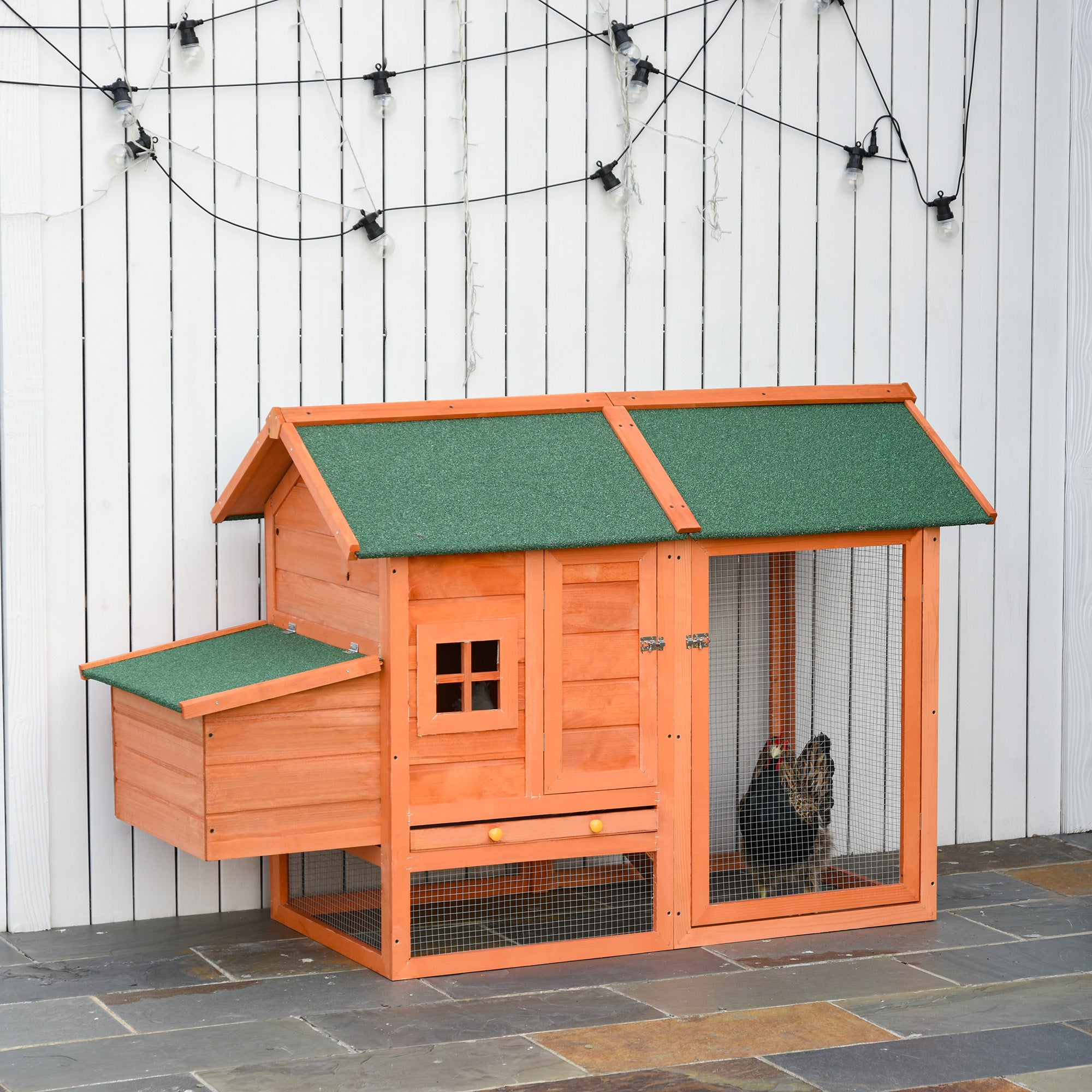 Prefabricated Wooden Chicken Coop with Nesting Box and Removable Tray