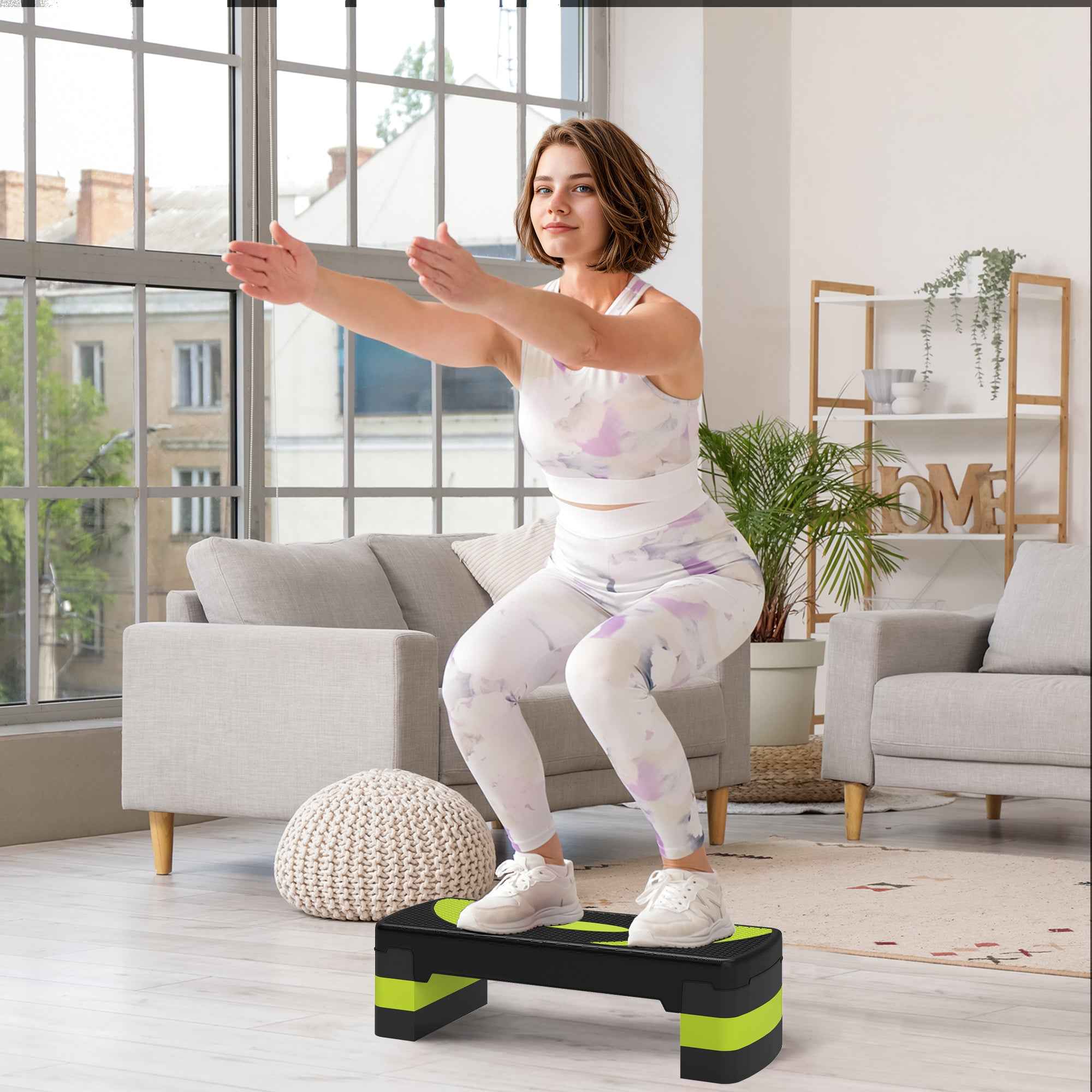HOMCOM Aerobics Stepper, Adjustable to 3 Heights (10, 15, and 20 cm), Green and Black