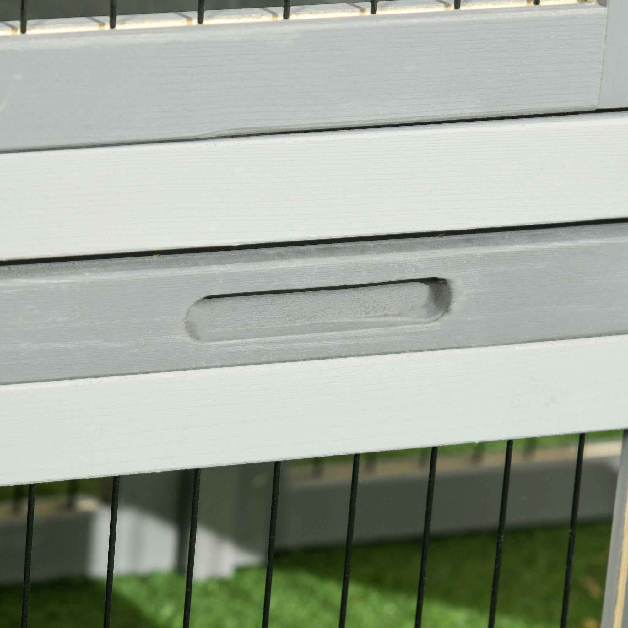 PawHut Outdoor Rabbit Hutch with Ramp, Opening Roof and Tray, Made of Fir Wood, 150x52x68 cm, Light Grey