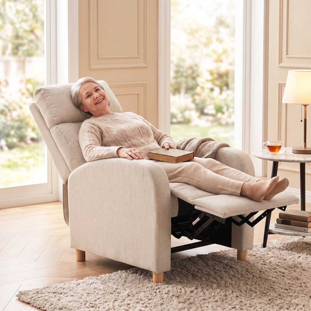 HOMCOM 135° Manually Reclining Relaxing Chair with Fabric Footrest, Beige