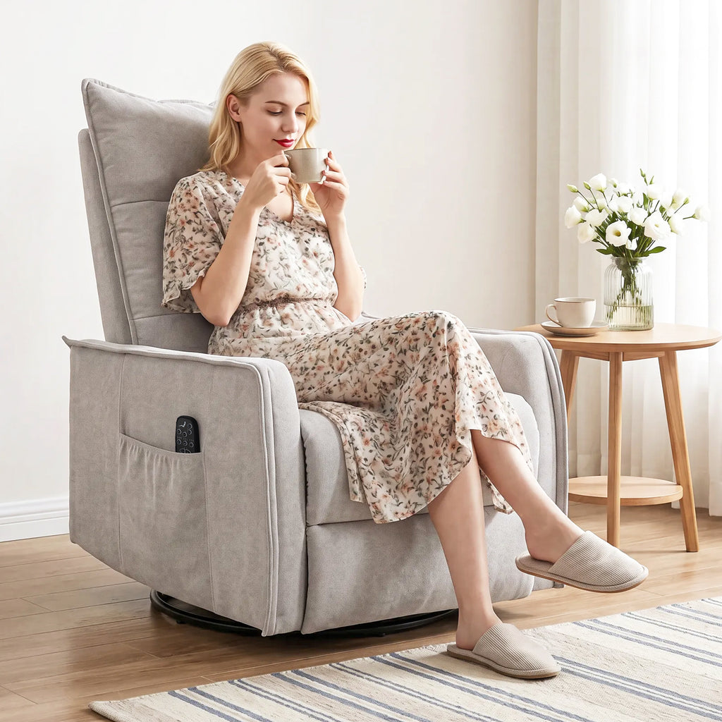 HOMCOM Relaxing Massage and Reclining Chair with Remote Control and Footrest, 71x93x99 cm, in Light Grey Chenille