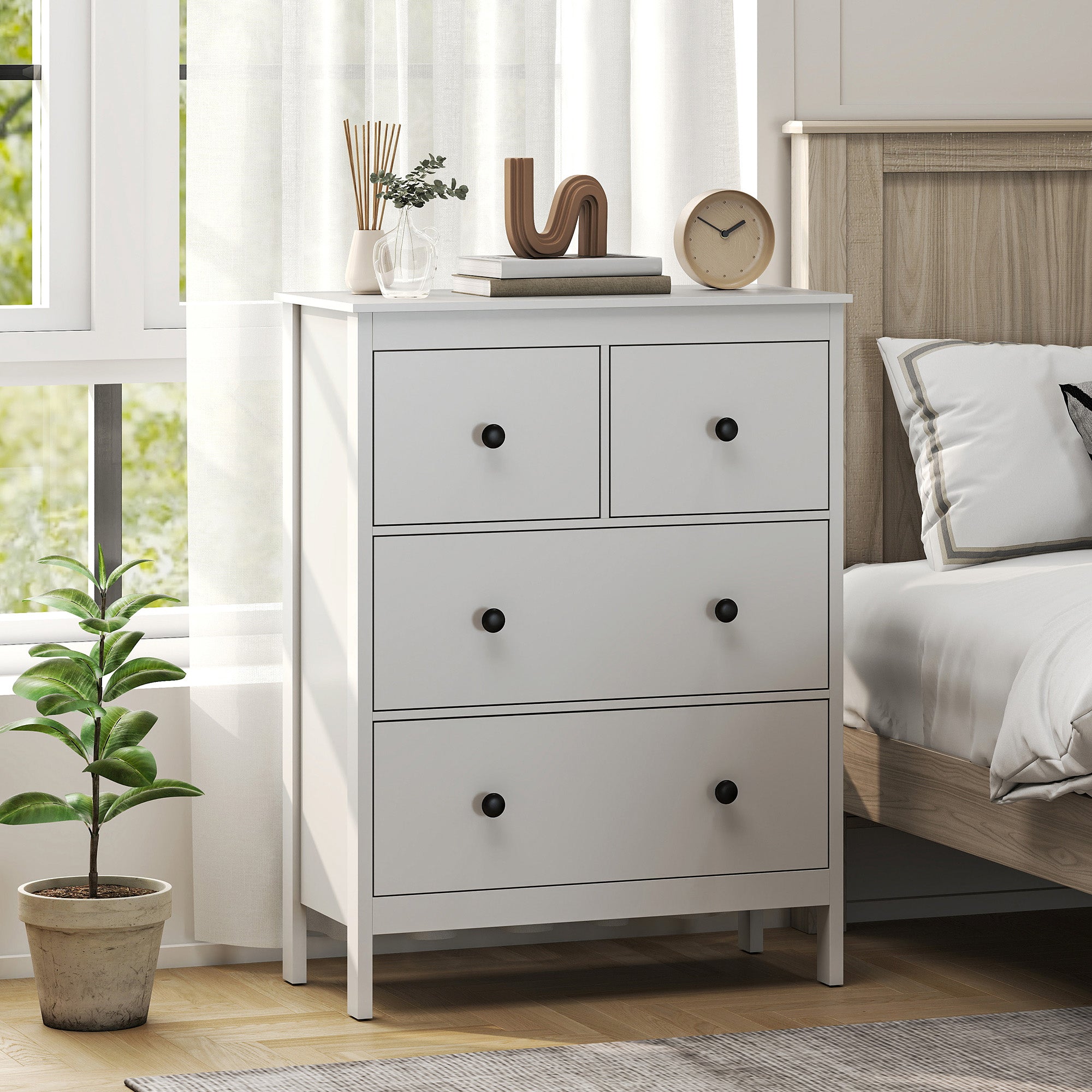 4-Drawer Chest of Drawers for Bedroom and Entrance Multipurpose Wooden, 74x35x97 cm, White