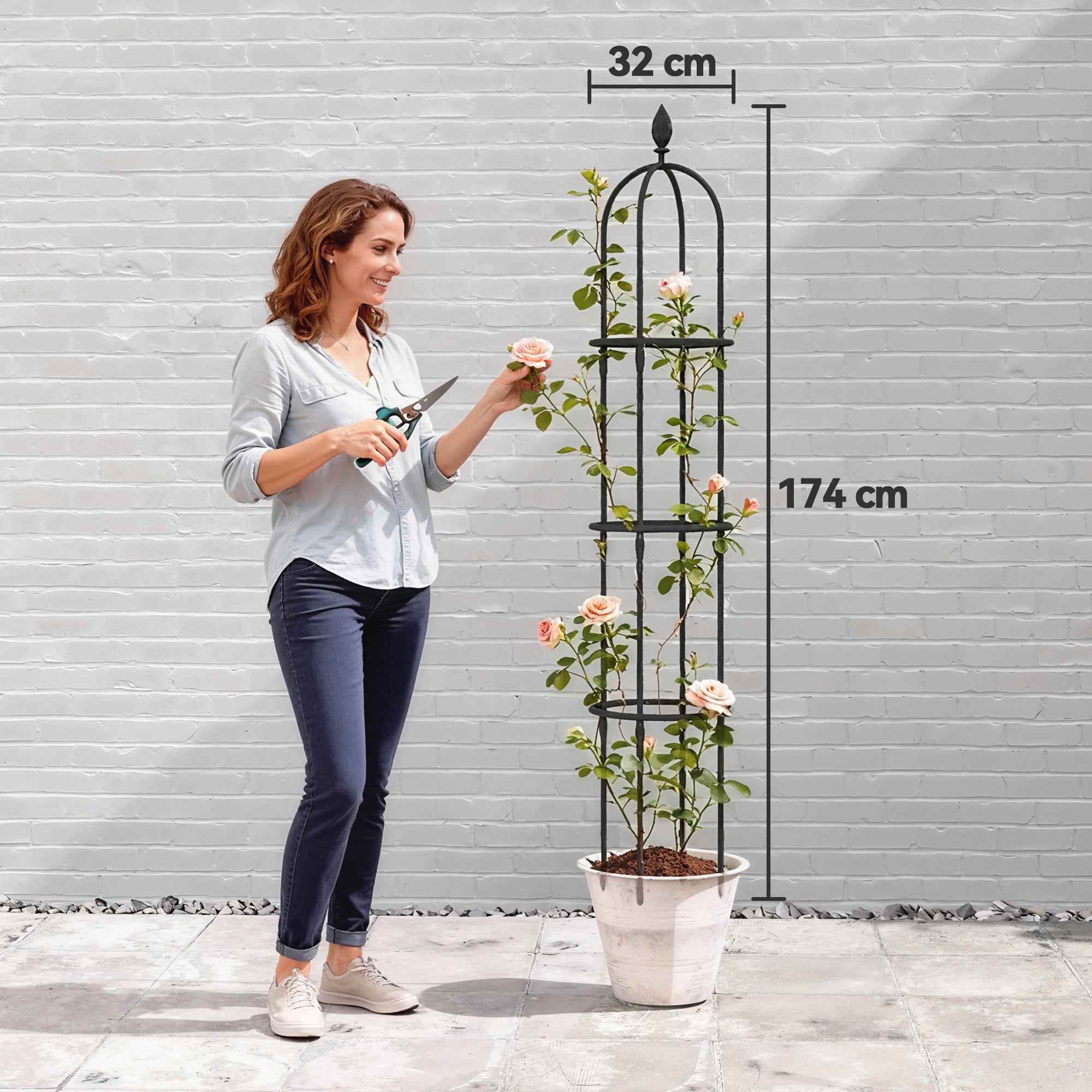 Outsunny 2-Piece 1.7m Tall Rustproof Steel Climbing Plant Supports with Decorative Trim, Black