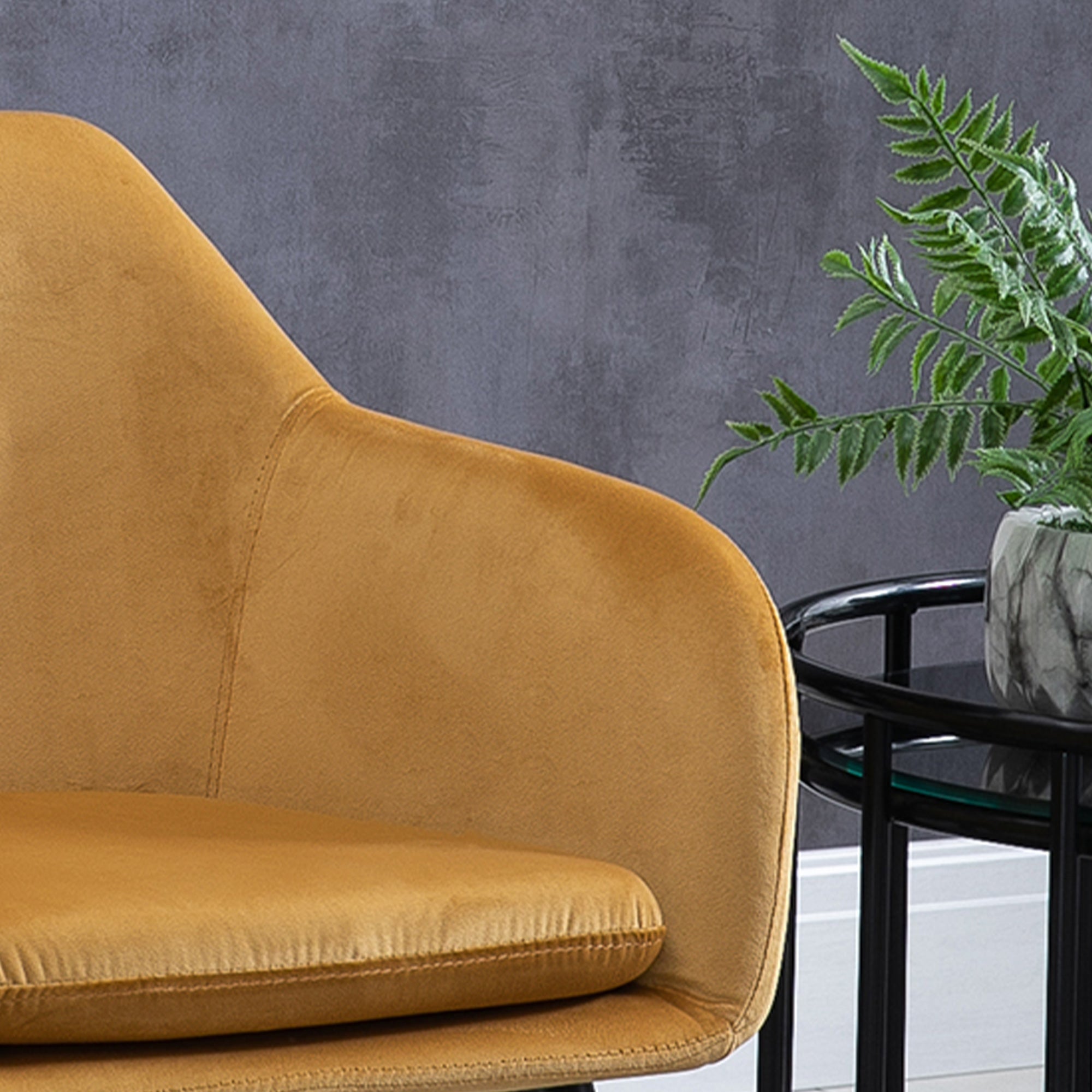 Homcom set of 2 chairs per dining room with padded and velvet armrests, 54x56x74cm, yellow - Borgè