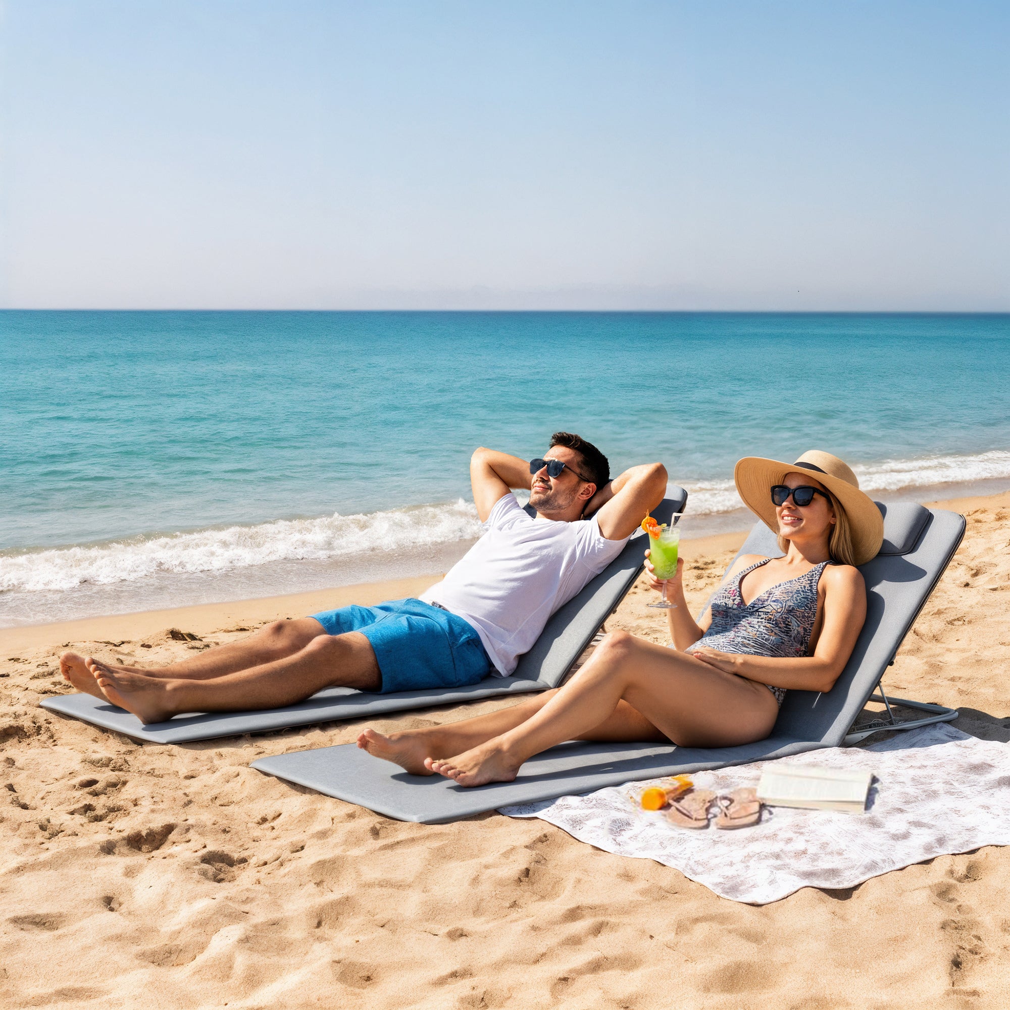 Outsunny Set of 2 Beach Chairs with 5-Level Adjustable Backrest, Headrest and Travel Bag, Folding Beach Loungers in Steel and PE, 134x48x33-43 cm, Grey