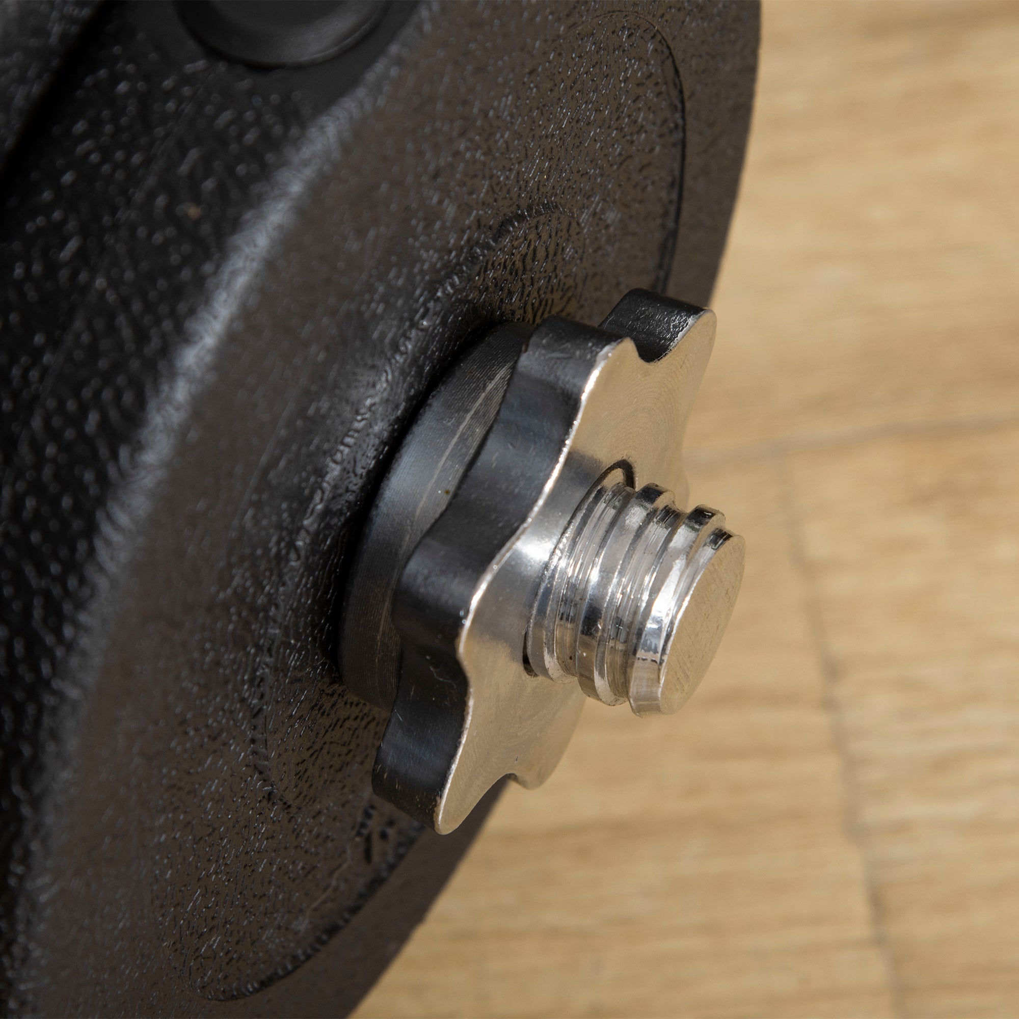 20 kg Dumbbell Set (4 x 2.5 kg, 4 x 1.5 kg) with 8 Discs and 2 x 2 kg Dumbbells, 43 x 18 x 7.5 cm, Black