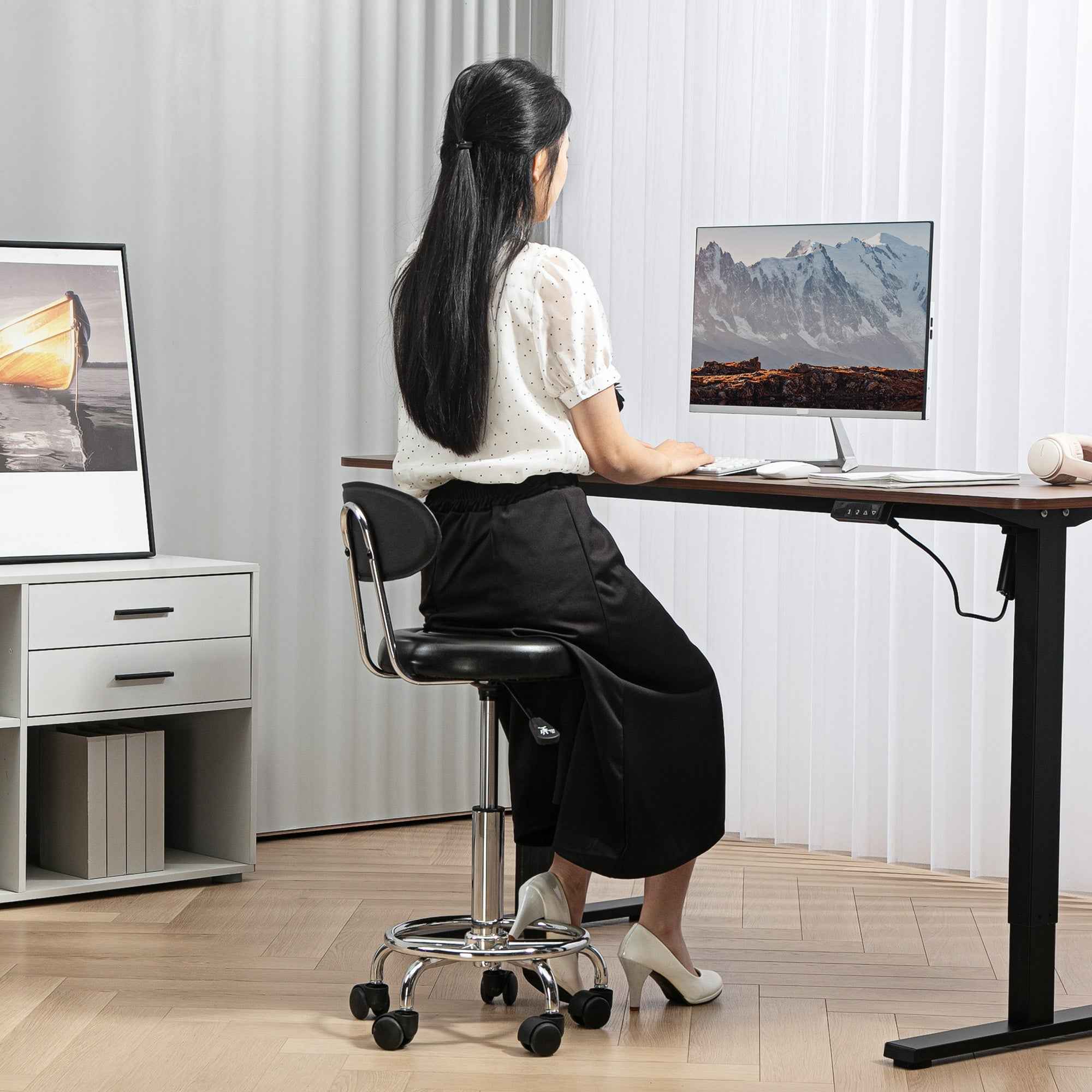 HOMCOM Adjustable 360° Swivel Stool with Backrest, Wheels and Footrest, in Steel, Faux Leather and Foam, Black