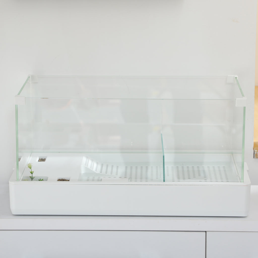 Turtle Tank with 3-Level Filter and Glass and ABS Panels, 51x31x25.5 cm, White