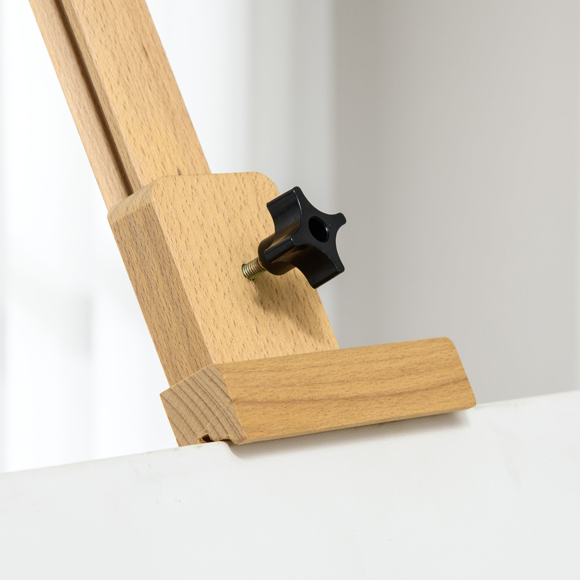 Vinsetto Folding Beech Easel with Adjustable Height and Angle, 65x110x180-235 cm