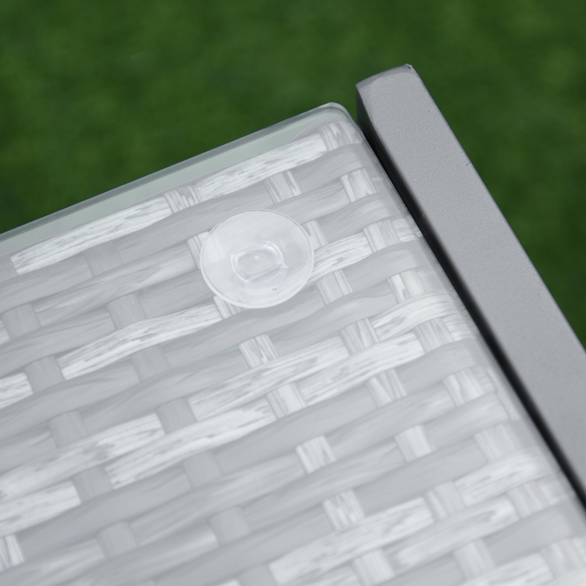 Outsunny Garden Coffee Table Tempered Glass Top Rattan Aluminum 50 x 49.5 x 50 cm