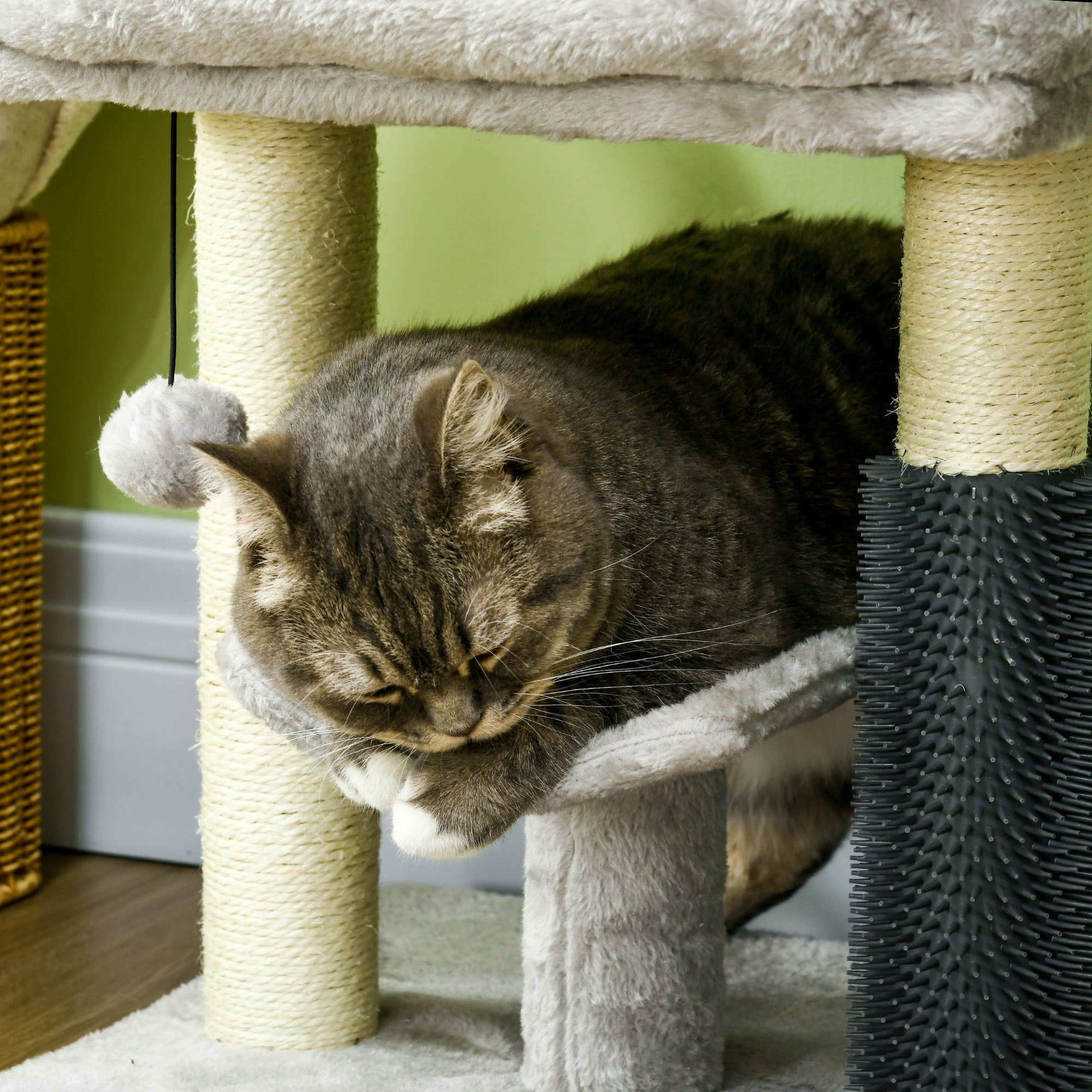 Cat Tree with Cat Bed, Platform, Brush and Sisal Pole, 40x40x48 cm, Grey