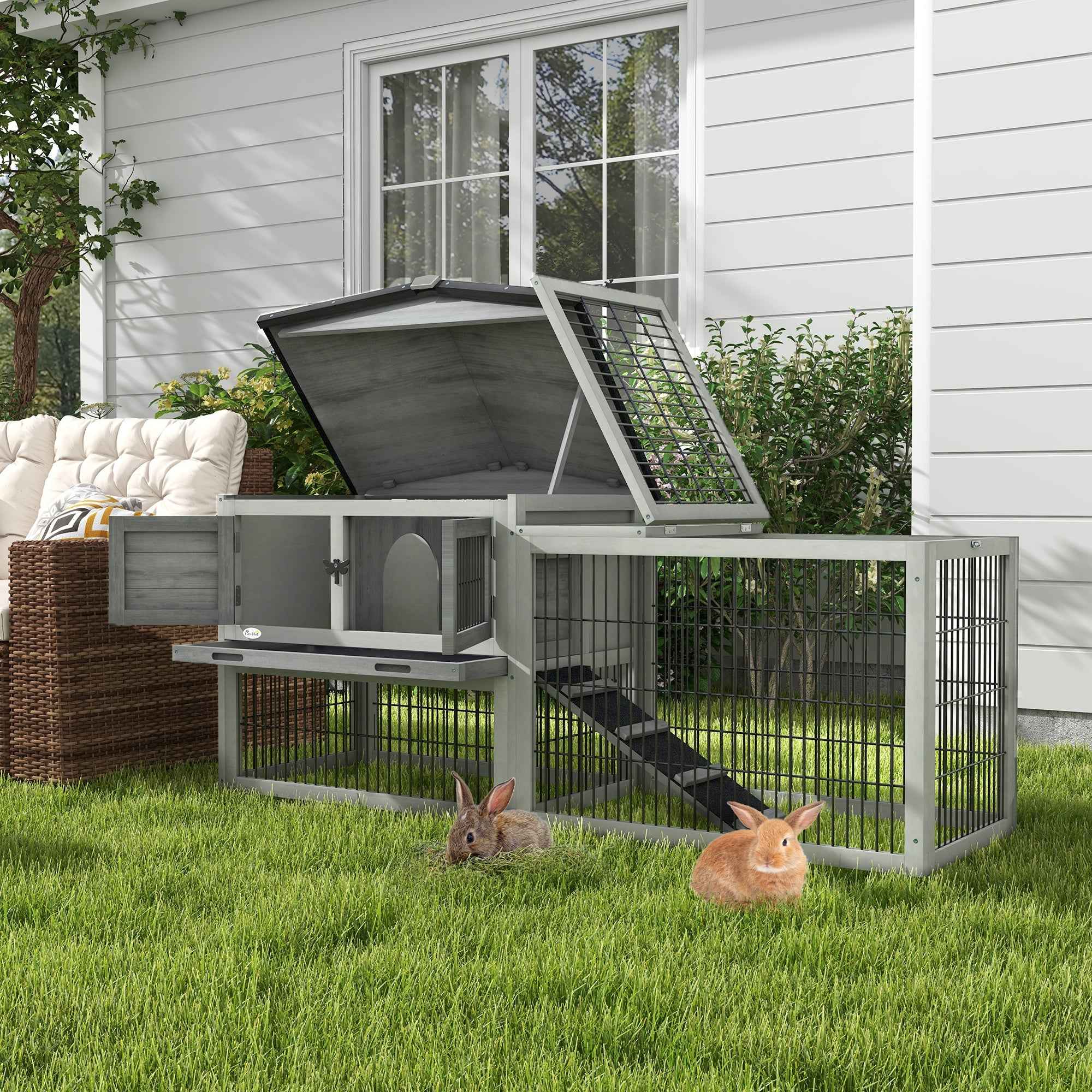PawHut Outdoor Rabbit Hutch with Ramp, Opening Roof and Tray, Made of Fir Wood, 150x52x68 cm, Light Grey