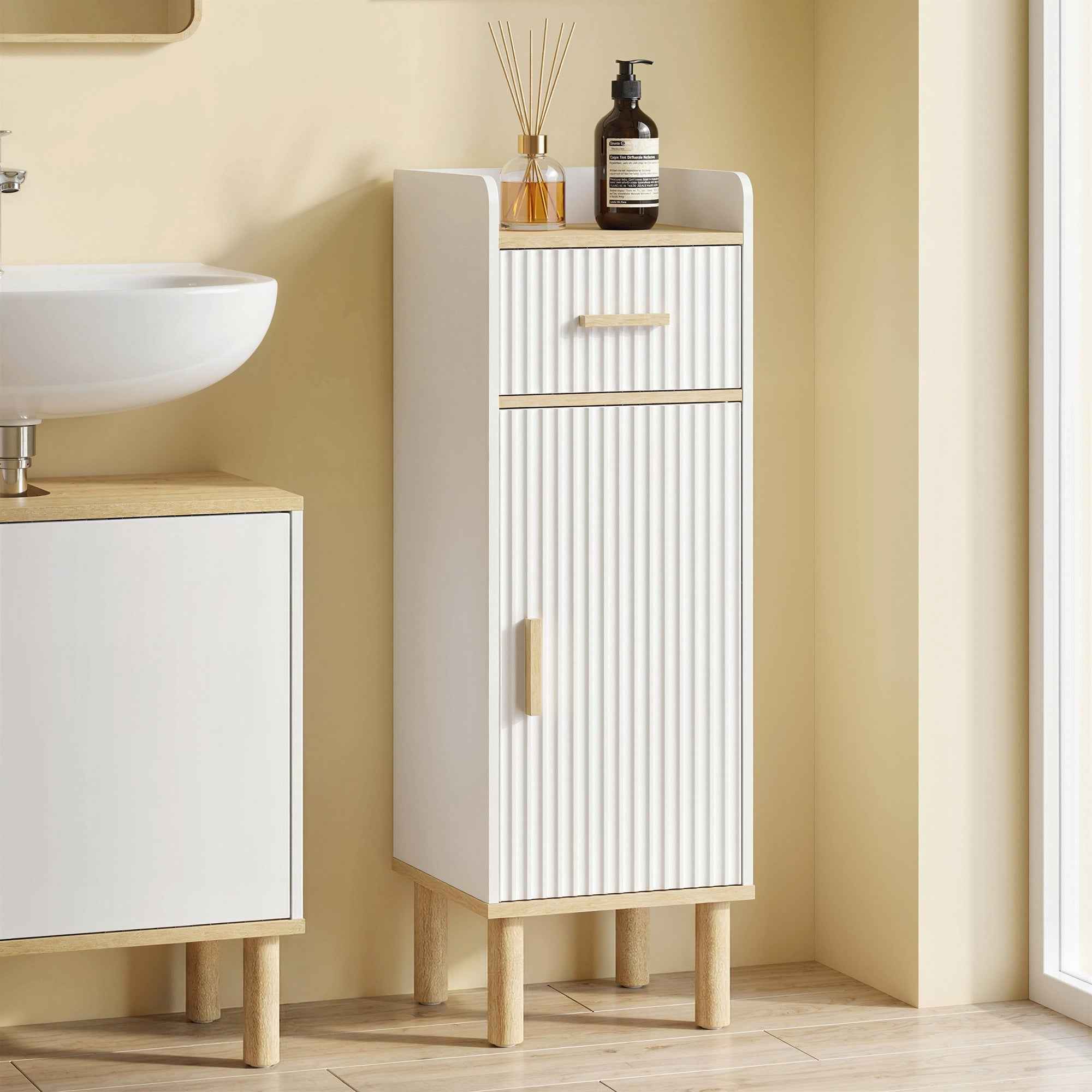 HOMCOM Narrow Bathroom Cabinet with Adjustable Shelf, White