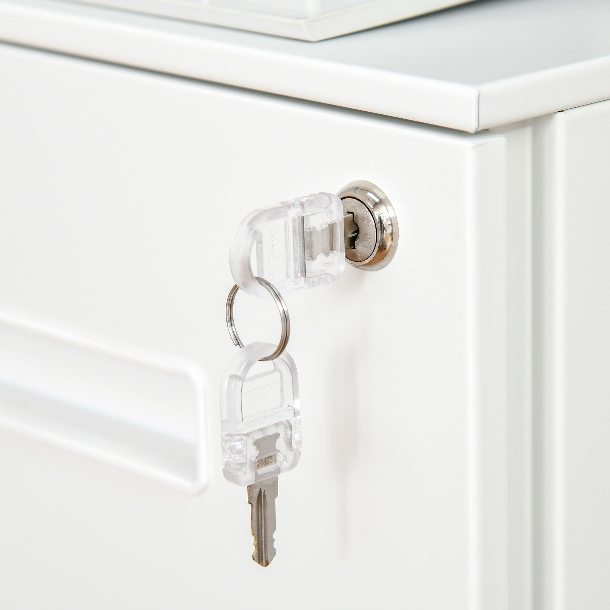 Office Drawer Cabinet with Wheels, 2-Drawer File Cabinet with Lock and 2 Keys in Steel, 39x48x67cm, White