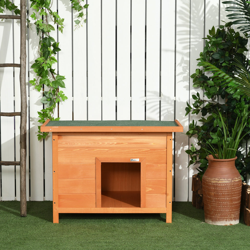 Waterproof Outdoor Dog Kennel Made of Fir Wood, 82 x 58 x 58cm