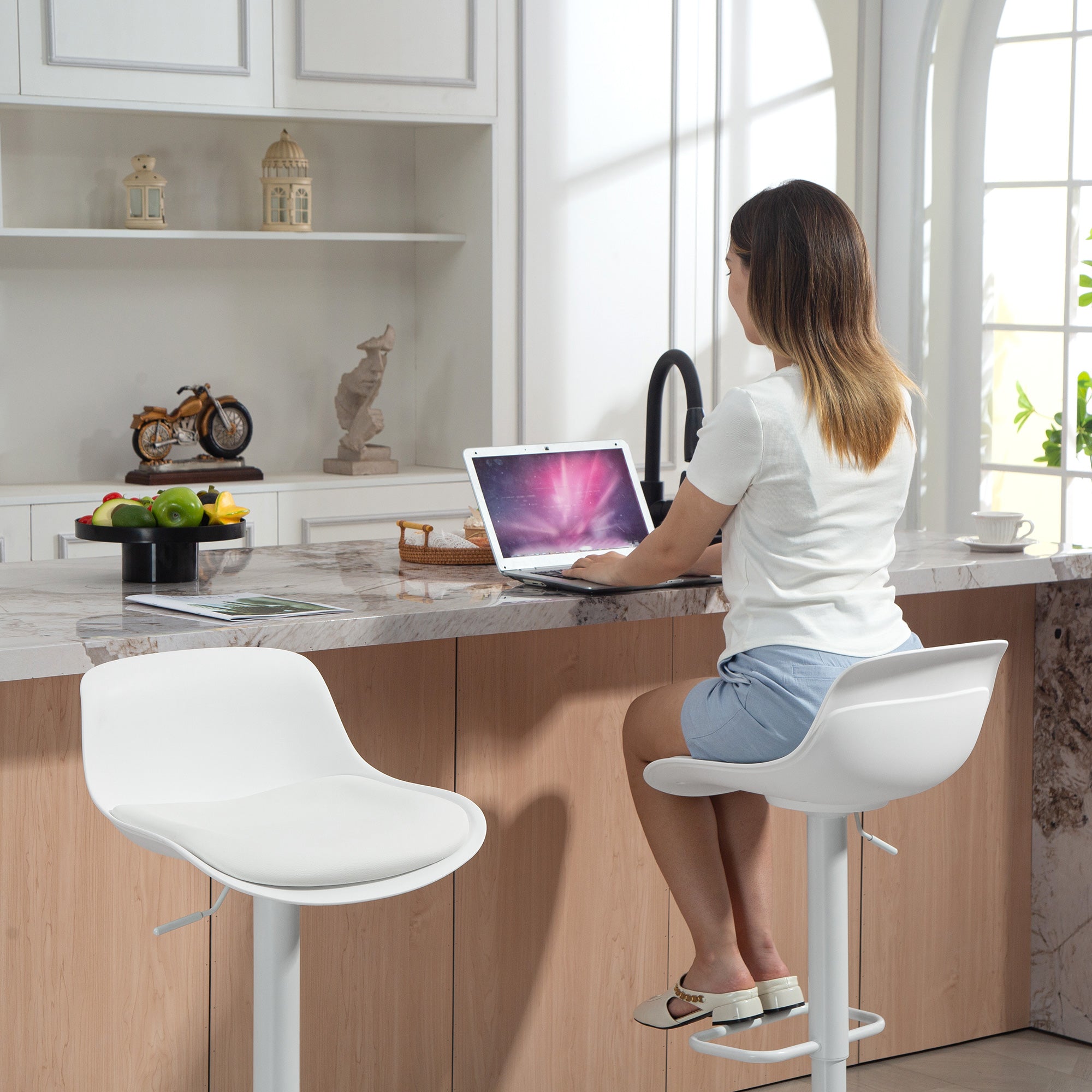 Set of 2 Bar Stools with Backrest, Adjustable Height, Swivel PU Leather Seat and Footrest, White