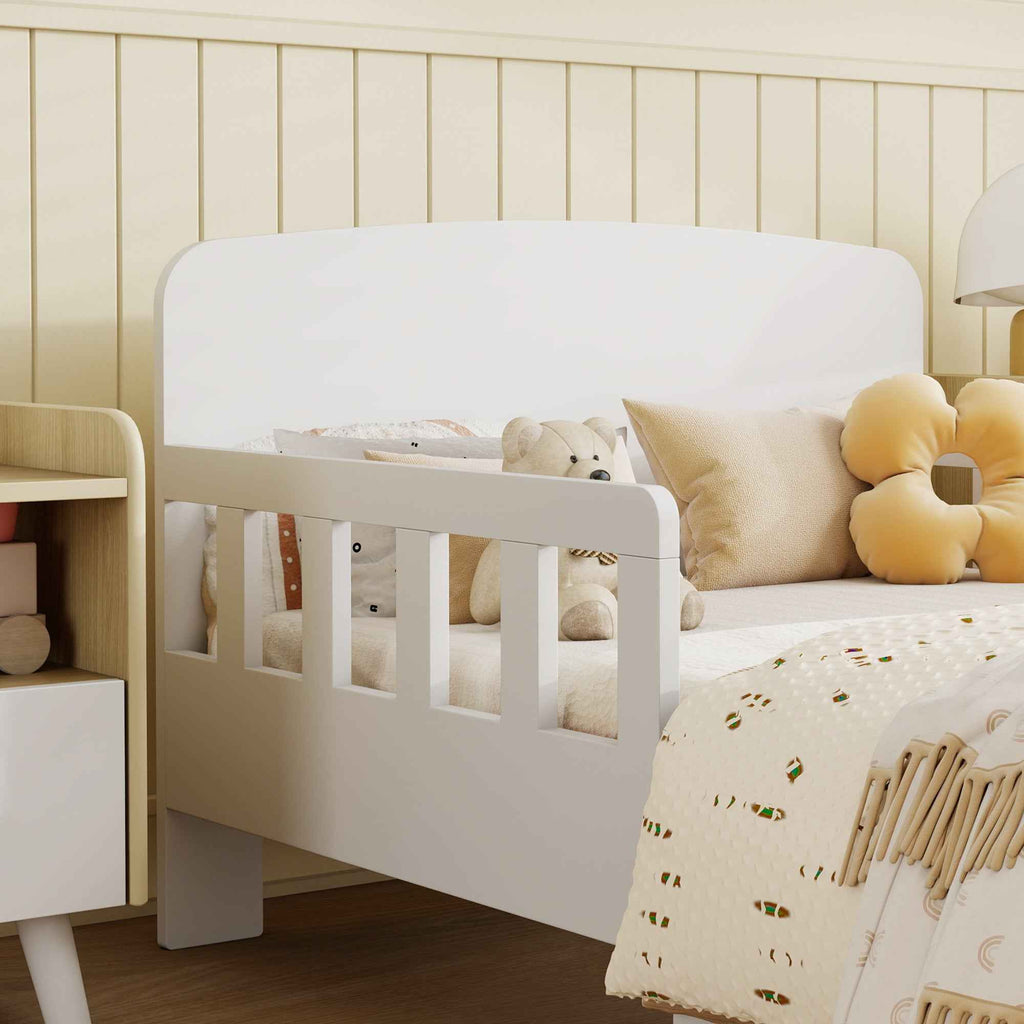 AIYAPLAY Children's bed with safety rail and slatted base, 3-8 years, 70x140 cm, white