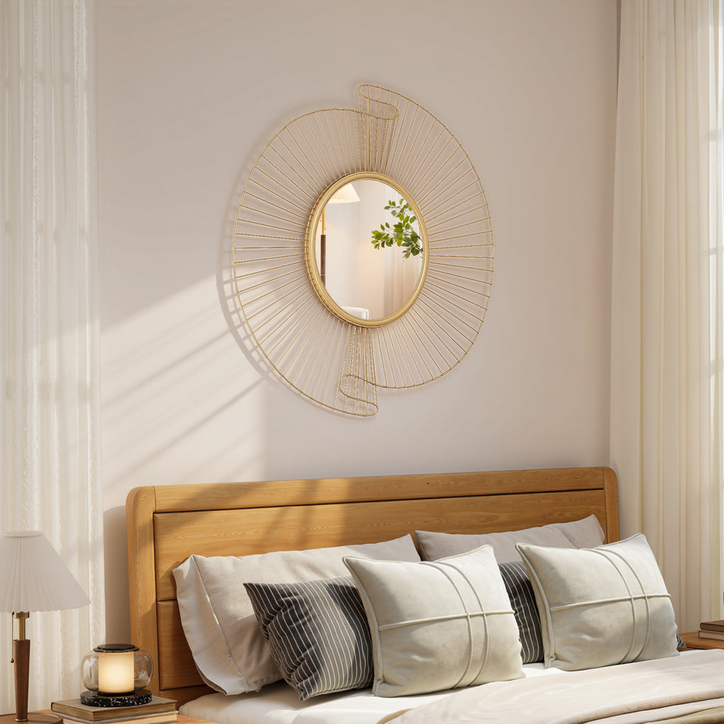 HOMCOM Round Wall Mirror with Metal Stripes and Pleated Design, 60x60 cm, Gold
