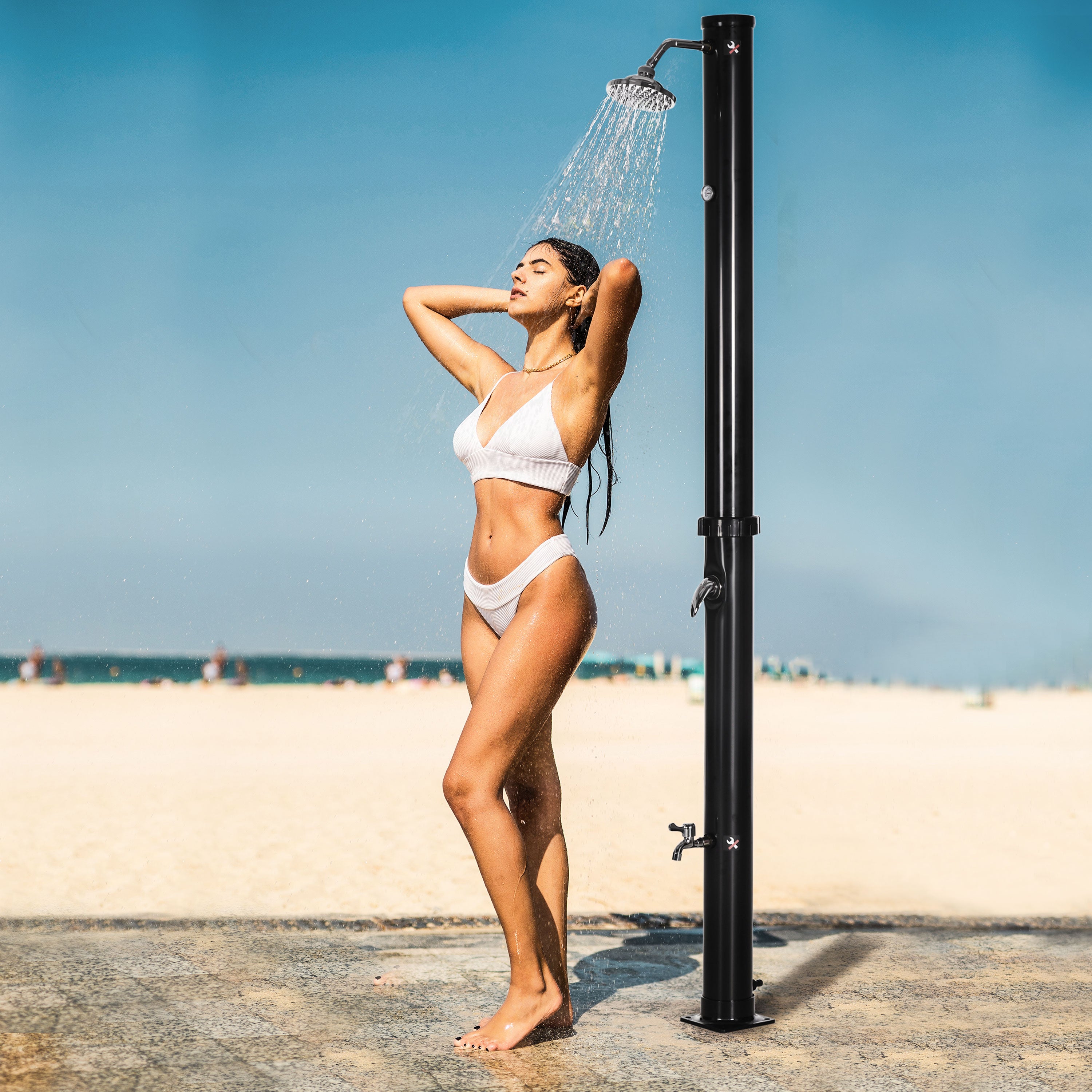20L Solar Shower with Bottom Tap and Adjustable Temperature, Zinc Alloy, 15.5x15. 5x222 cm, Black