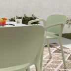 Set of 4 Stackable Garden Chairs in PP with Modern Design with Armrests 60x56x75 cm, Green