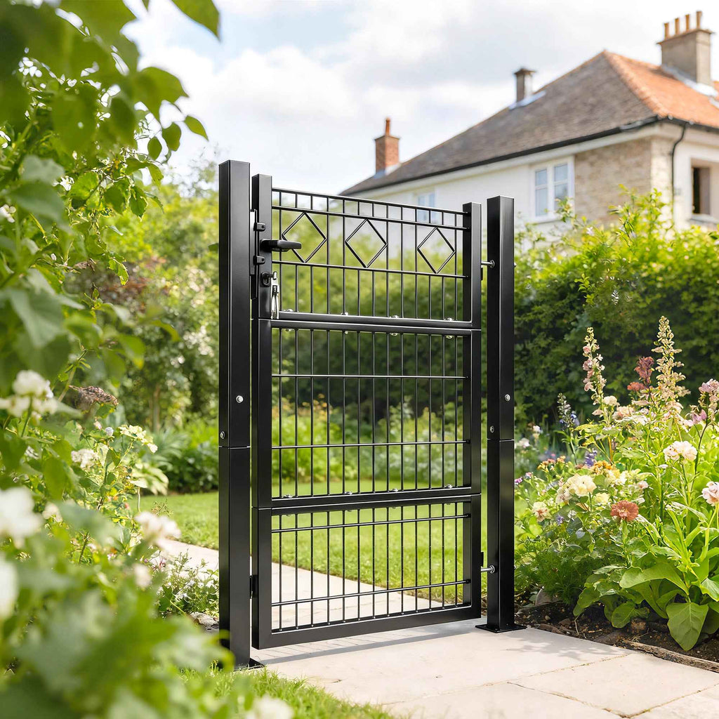 Outsunny Gate 100x131 cm, Galvanized Metal, Lock, Keys, Handle, 2 Posts