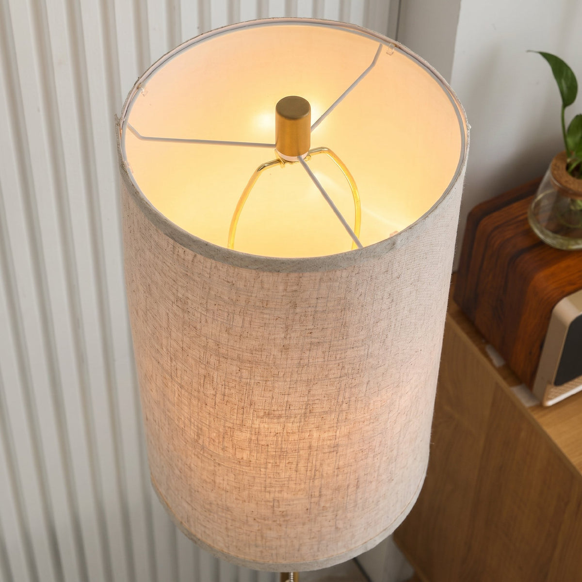 HOMCOM Floor Lamp with Pull Chain Switch, Linen Shade and Steel Base, E27 Socket, Gold and Cream