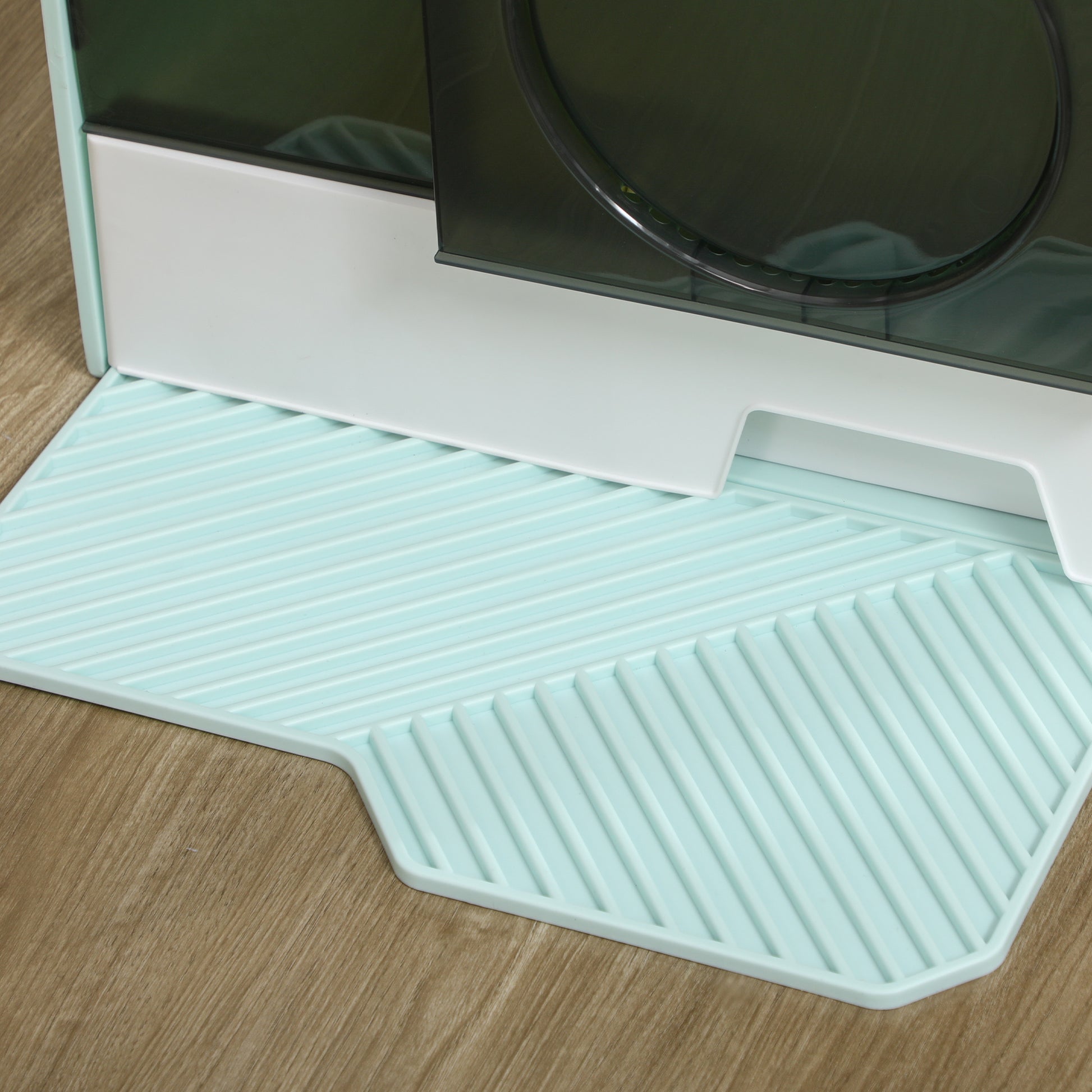 Closed Cat Litter Box with Removable Tray, Mat and Scoop, 47x45x42cm, Light Blue - Borgè