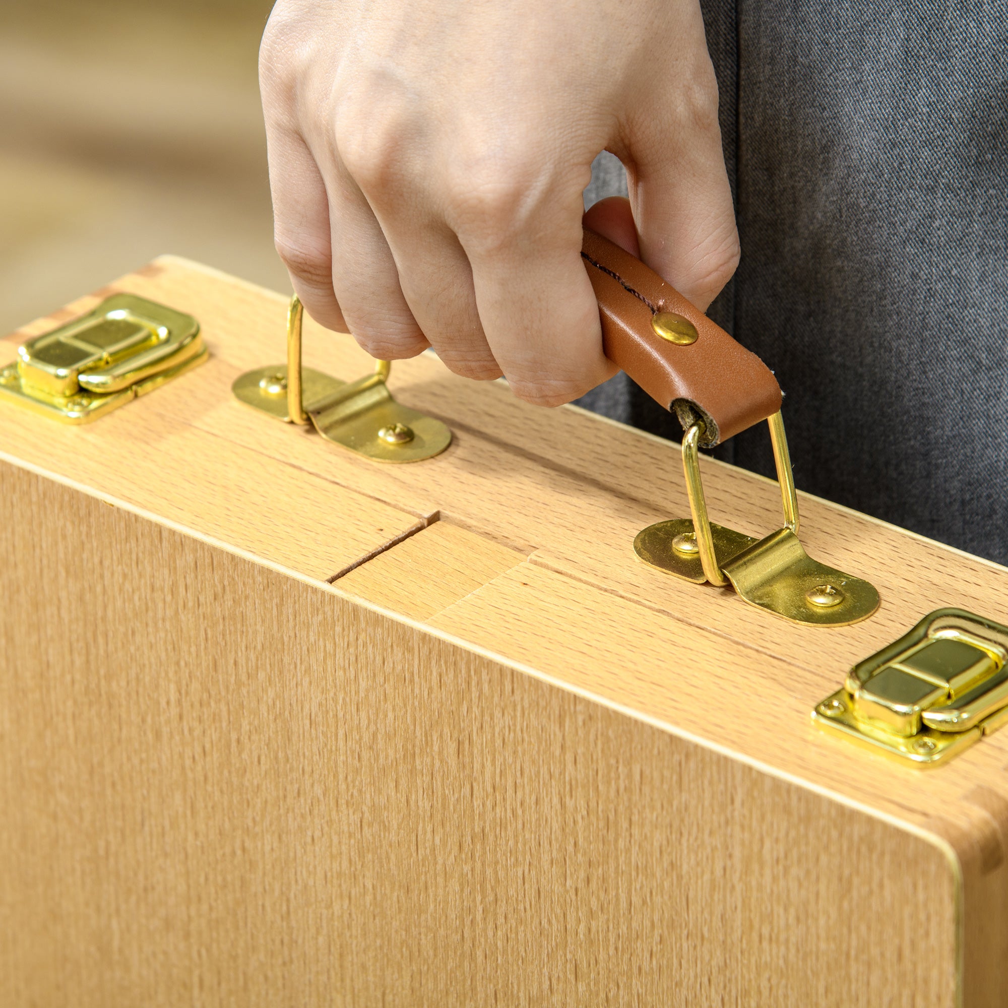 Space-Saving Beech Wood Painting Easel with Adjustable Height and Angle, 93x84x183 cm