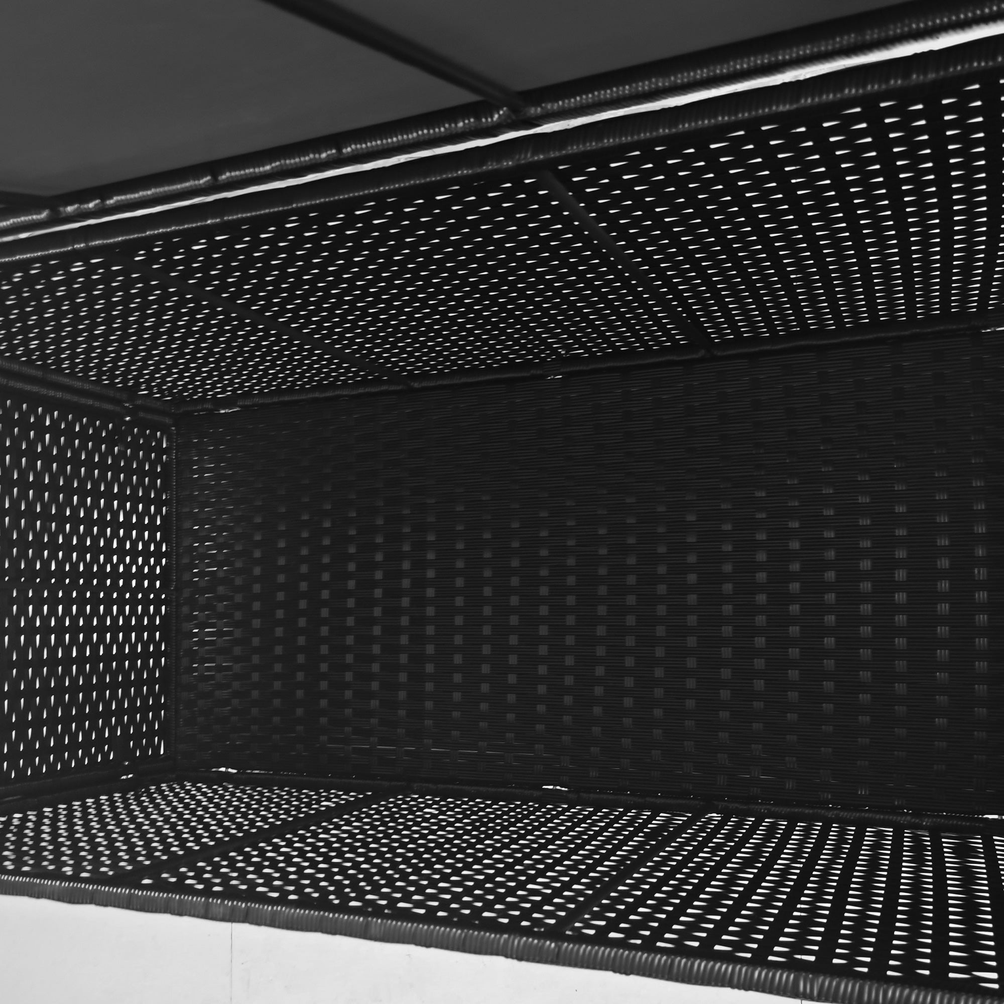 Outsunny garden trunk in Rattan pe with wheels and side handle, 121x57x67cm, black - Borgè