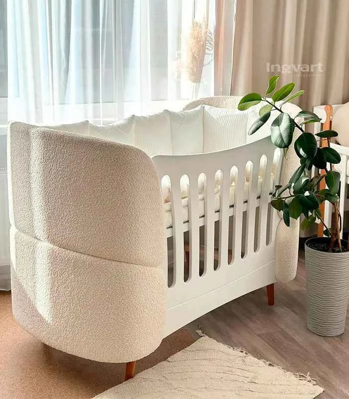 Fly Bed Bouclé “Bunny” Crib – Elegant Convertible Cot for Babies