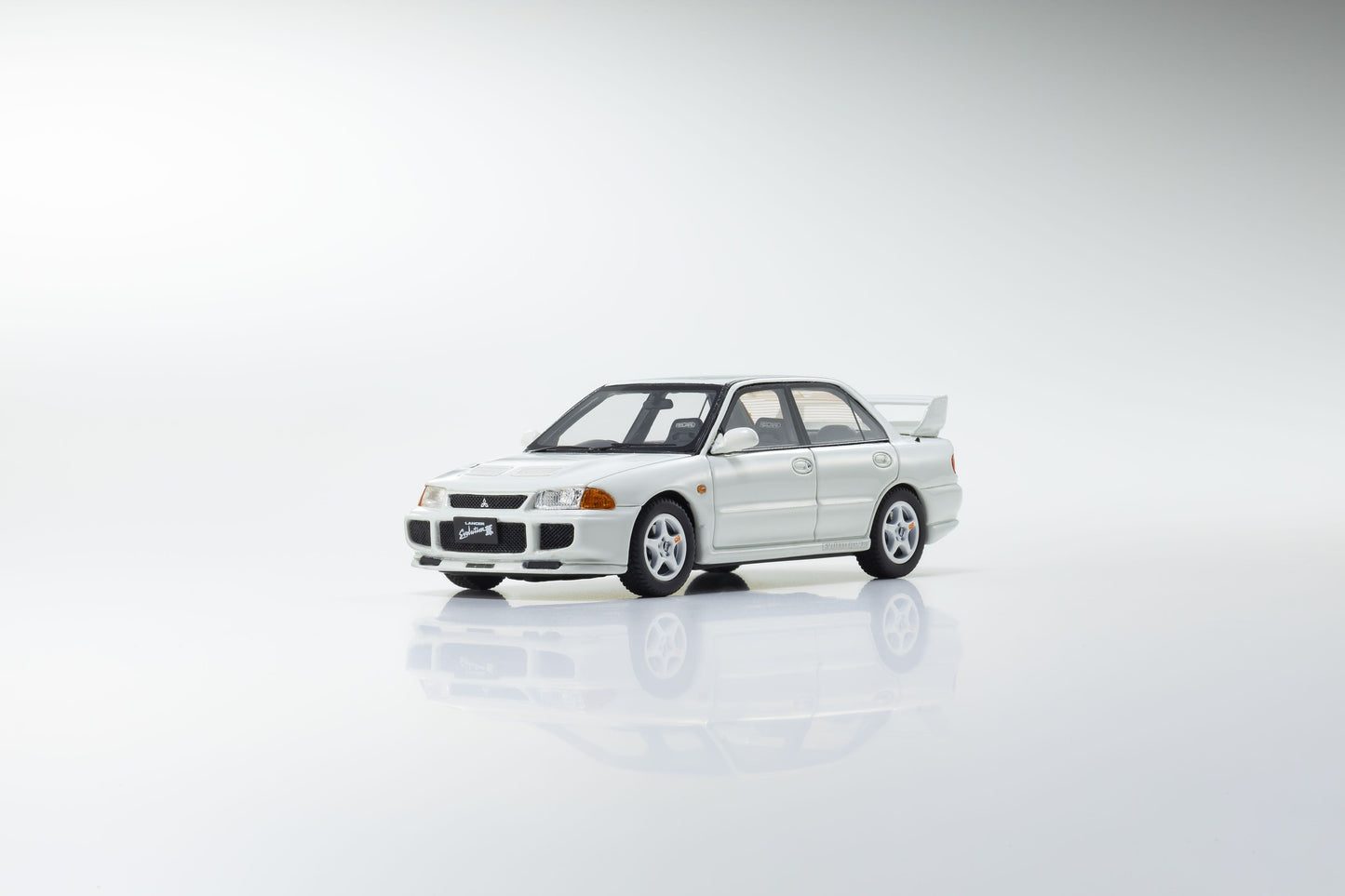 1/43 MITSUBISHI LANCER EVO III - BIANCA