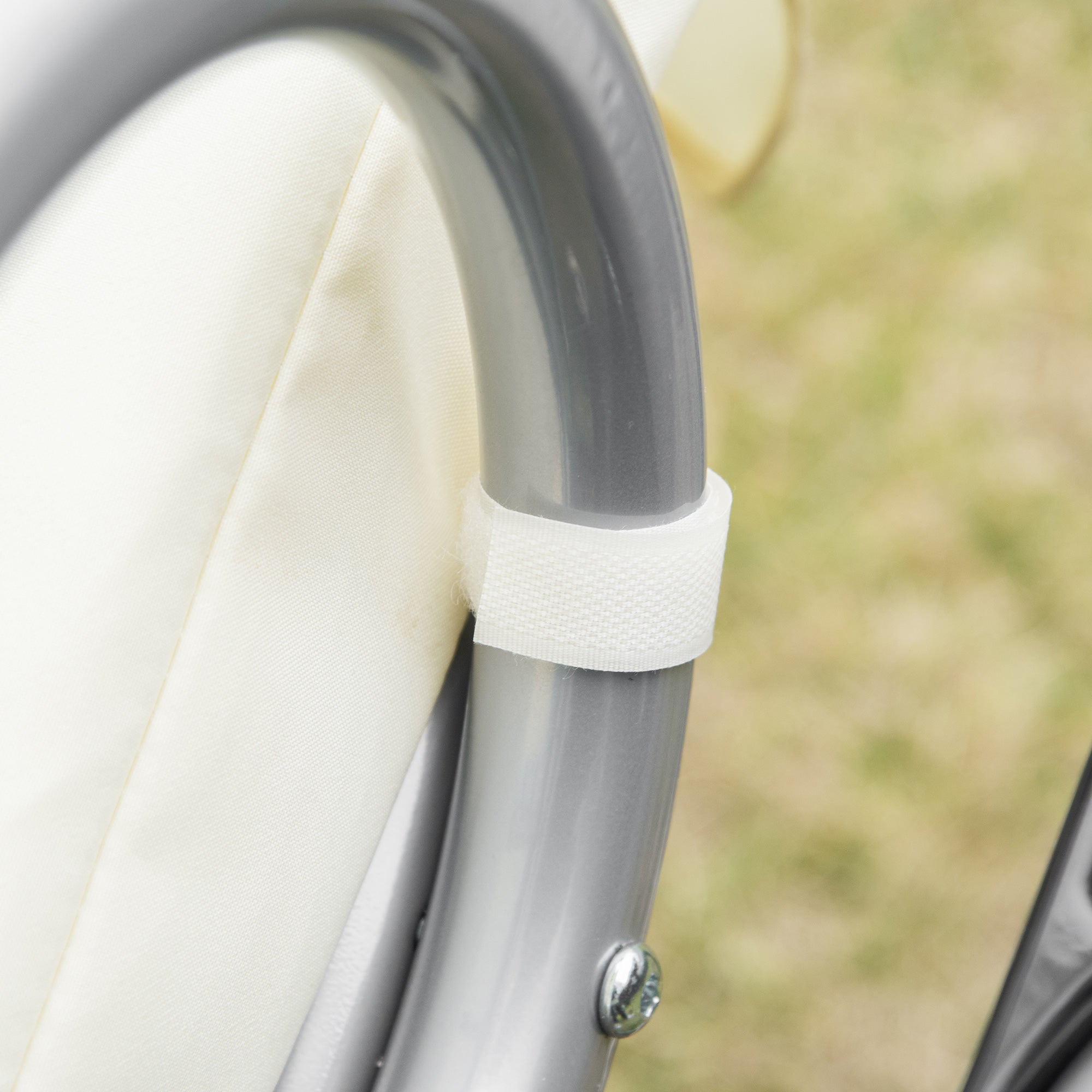 Outsunny 3-Seater Swing Garden Bed with Adjustable Roof and 2 Cup Holders, 200x120x164 cm, Cream - Borgè