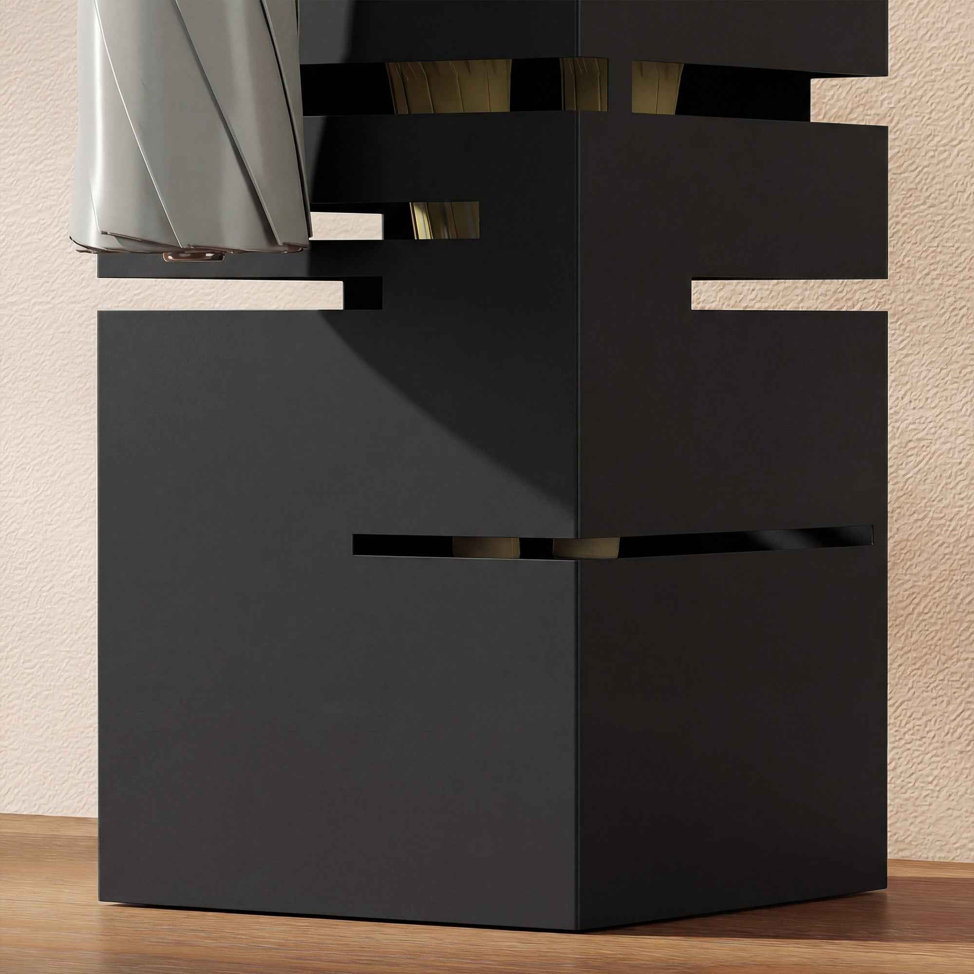 HOMCOM Freestanding Square Metal Umbrella Stand for Entryway, Black