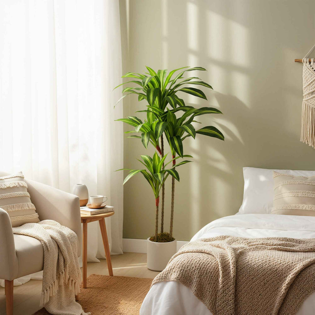 HOMCOM Artificial Green Dracaena Plant in PEVA and Wood with PP and Cement Container Pot, 60x40x120 cm