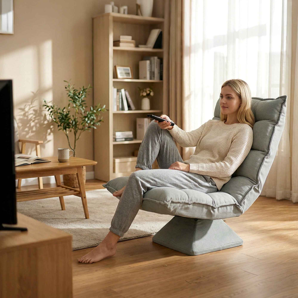 HOMCOM 360° Swivel Relaxing Chair with 5-Position Adjustable Backrest in Velvet Effect Fabric, Light Grey