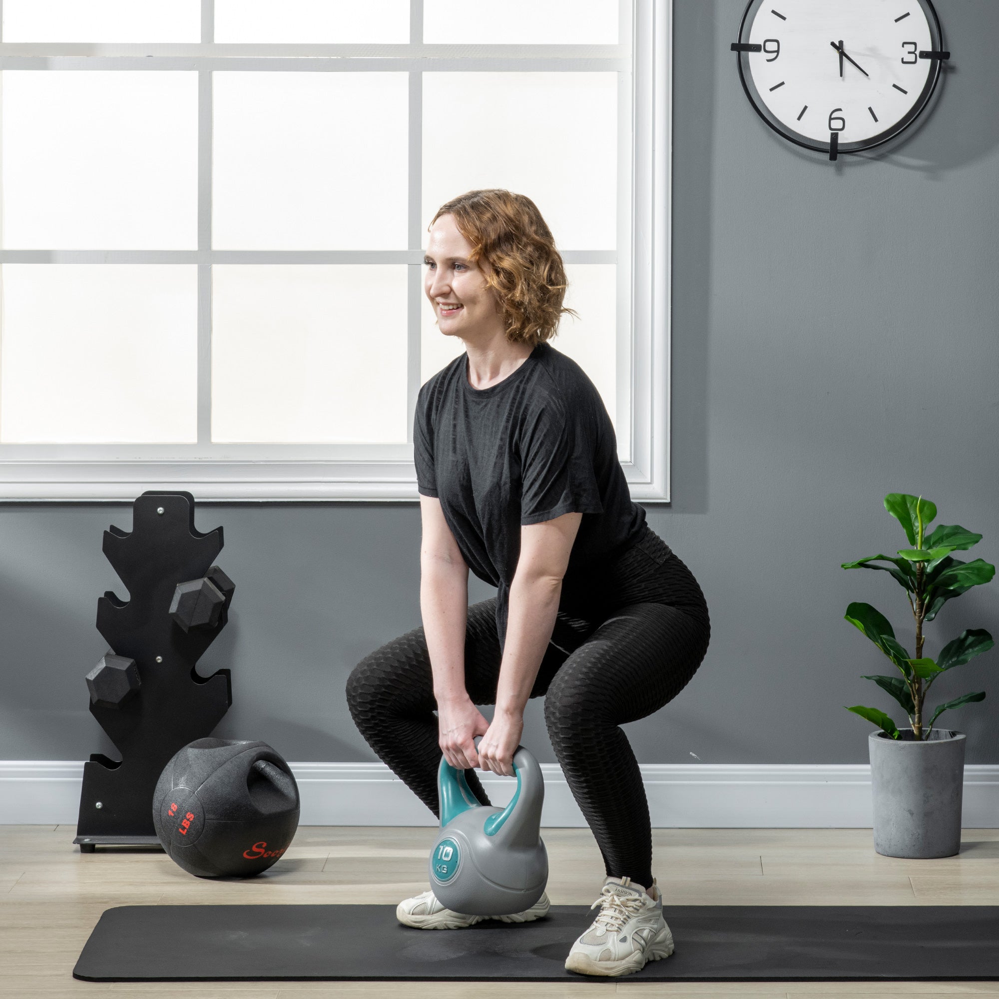 SPORTNOW 10kg Kettlebell in PU and Sand with Flat Base and Handle for Deadlifts, Squats and Lifts, 22x16x26 cm, Dark Green