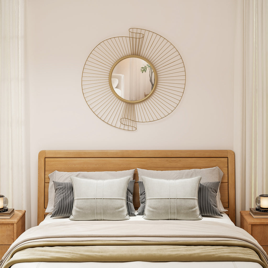 HOMCOM Round Wall Mirror with Metal Stripes and Pleated Design, 60x60 cm, Gold