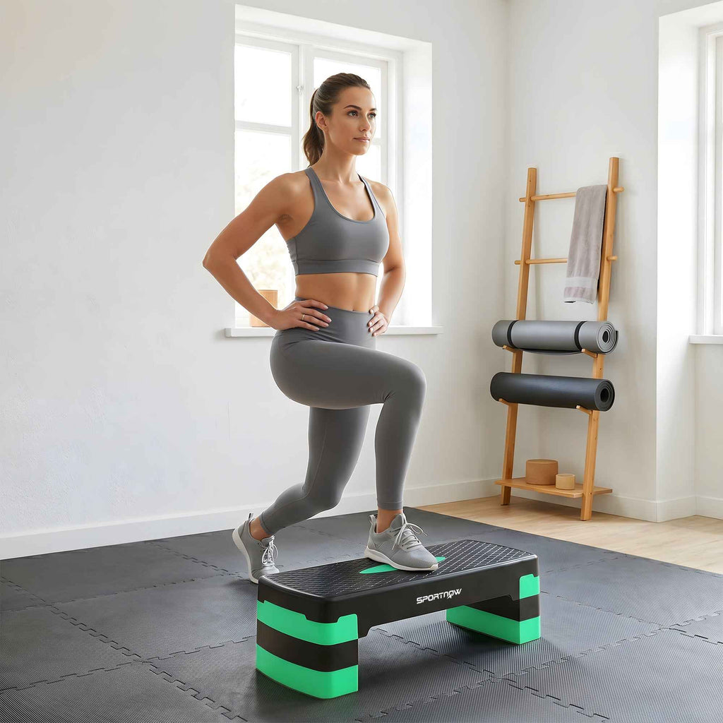 SPORTNOW Adjustable Aerobic Stepper, Height 10/15/20cm with Riser