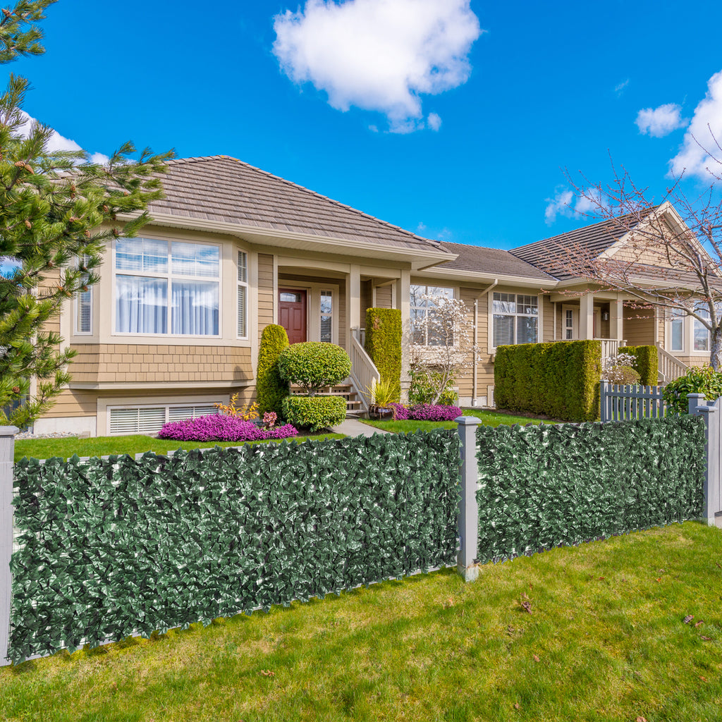 Outsunny Artificial Hedge Roll for Balcony and Garden in Anti-UV PE, Fake Hedge with Dark Green Leaves 300x100cm
