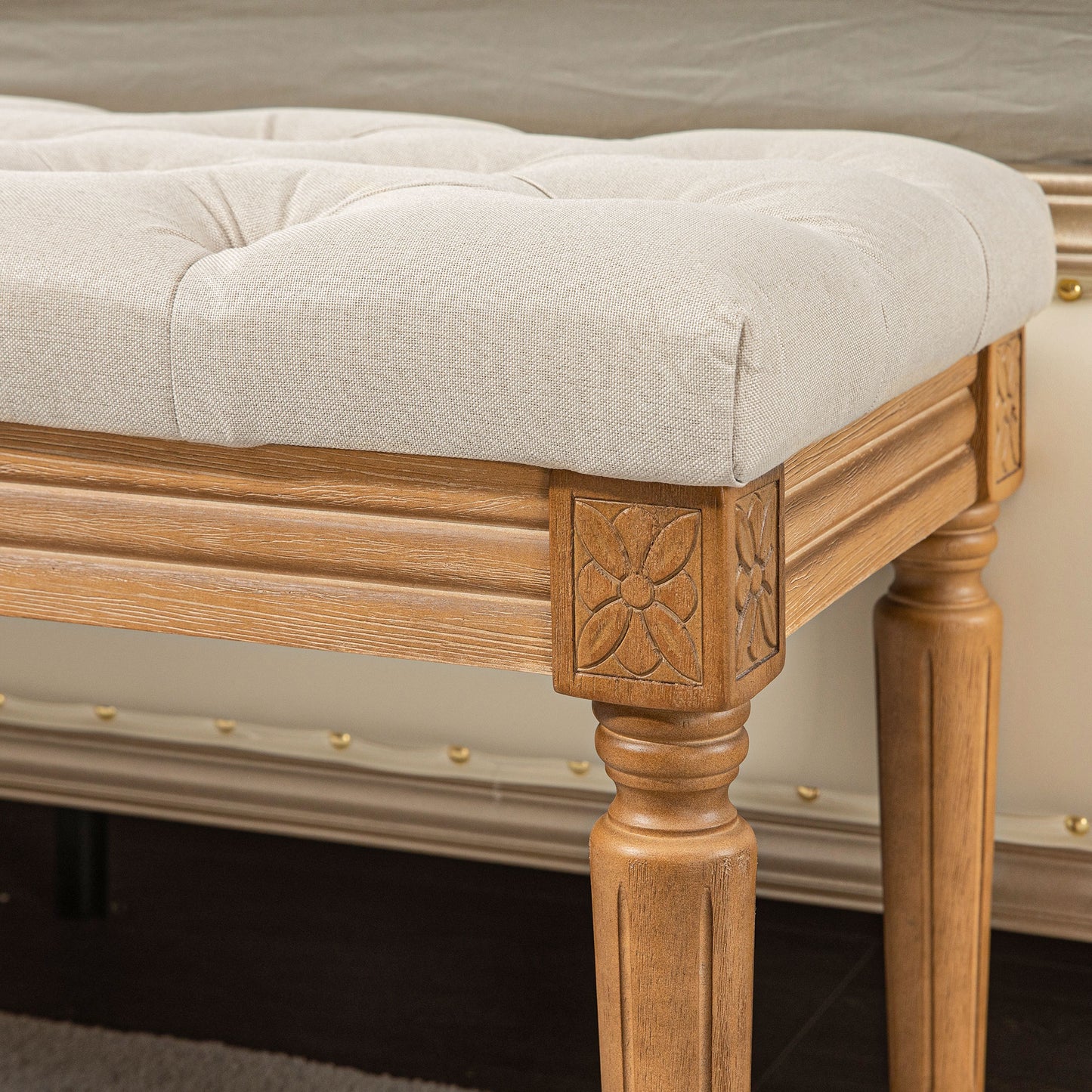 Padded Bed Bench with Button-tufted Seat in Fabric and Wood, 120x41x48cm, Cream