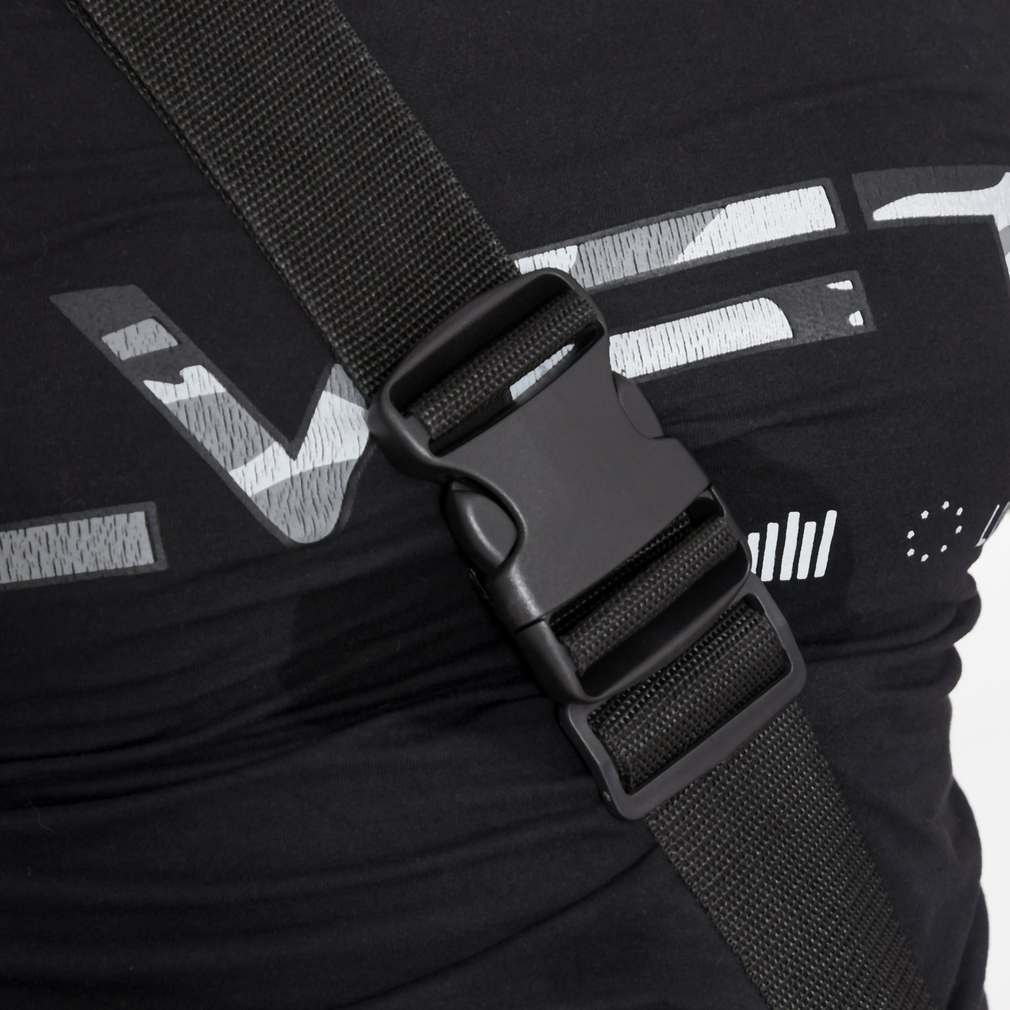 Inversion Bench with Adjustable Angle and Height and Headrest, in Steel and Plastic, 79x114x153 cm, Red and Black